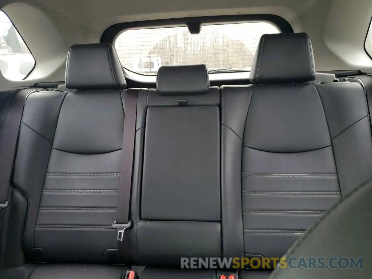 10 fotografías del automóvil dañado JTMDWRFV4KD010534 TOYOTA RAV4 2019