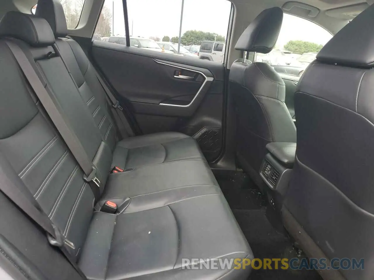 11 fotografías del automóvil dañado JTMDWRFV4KD010534 TOYOTA RAV4 2019