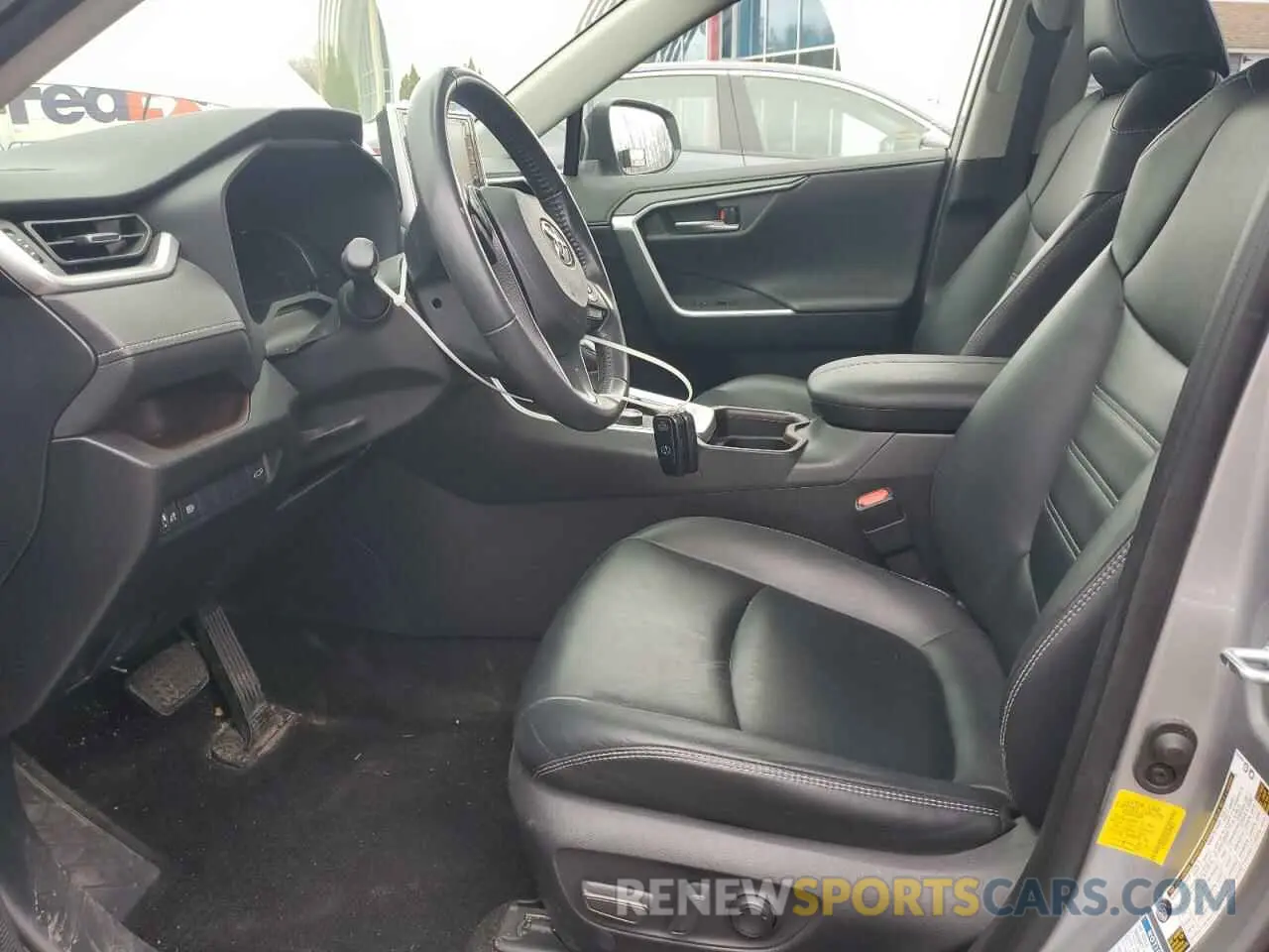 7 fotografías del automóvil dañado JTMDWRFV4KD010534 TOYOTA RAV4 2019