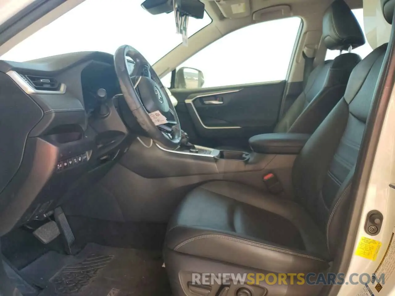7 fotografías del automóvil dañado JTMDWRFVXKD510911 TOYOTA RAV4 2019