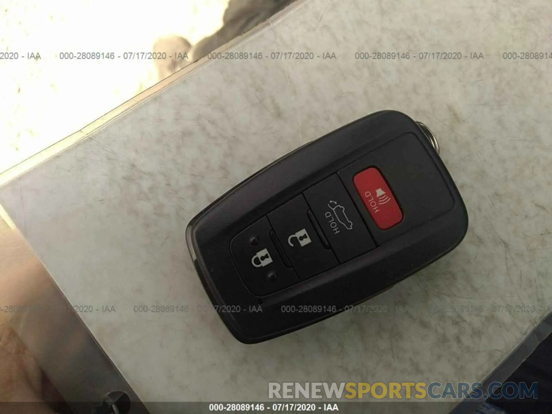 11 fotografías del automóvil dañado JTMEWRFV1KJ024039 TOYOTA RAV4 2019