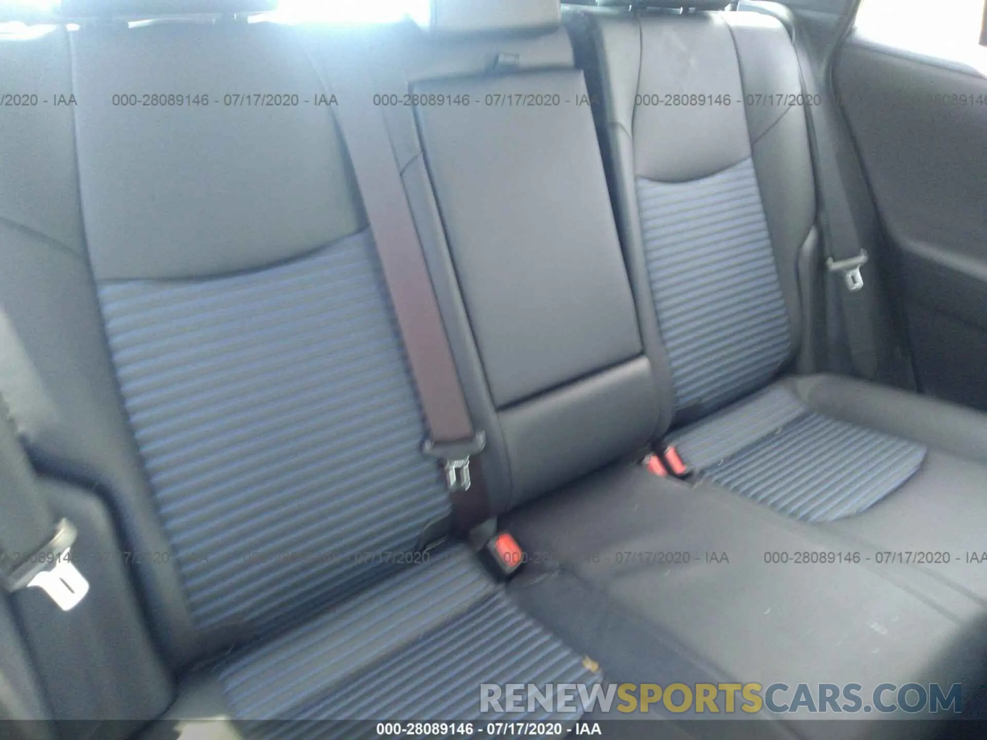 8 fotografías del automóvil dañado JTMEWRFV1KJ024039 TOYOTA RAV4 2019