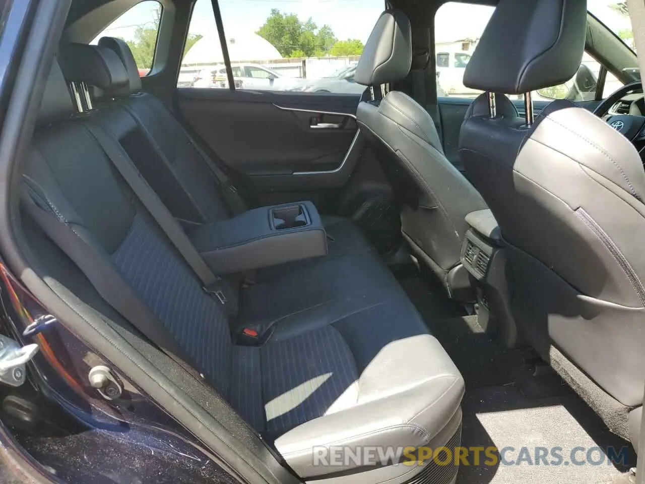 11 fotografías del automóvil dañado JTMEWRFV5KD514272 TOYOTA RAV4 2019