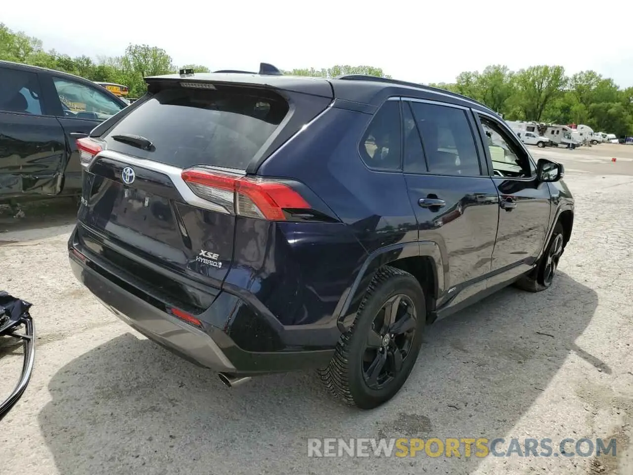 3 fotografías del automóvil dañado JTMEWRFV8KD520292 TOYOTA RAV4 2019