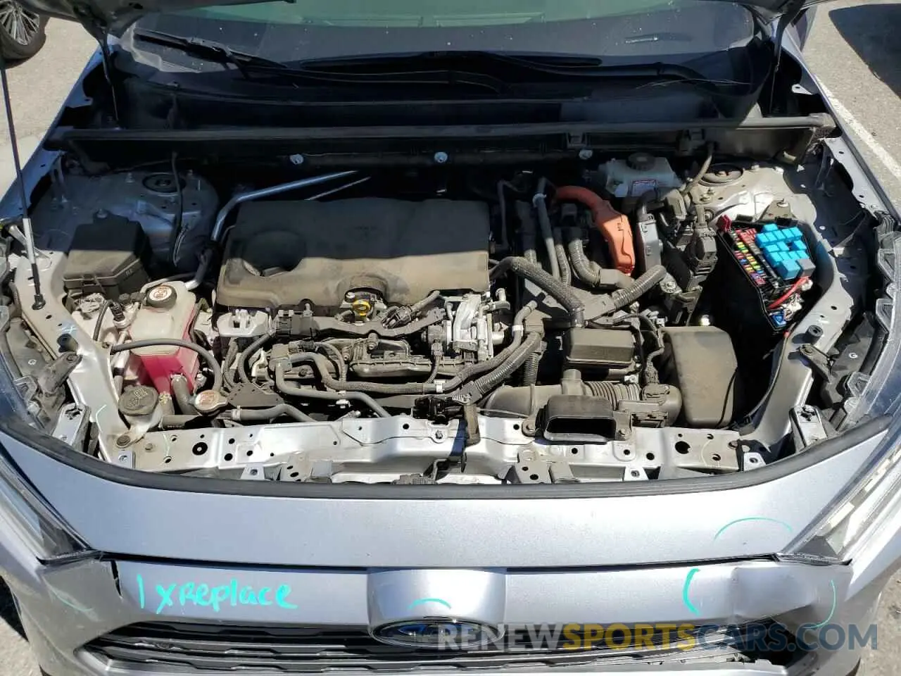 12 fotografías del automóvil dañado JTMEWRFVXKD519161 TOYOTA RAV4 2019