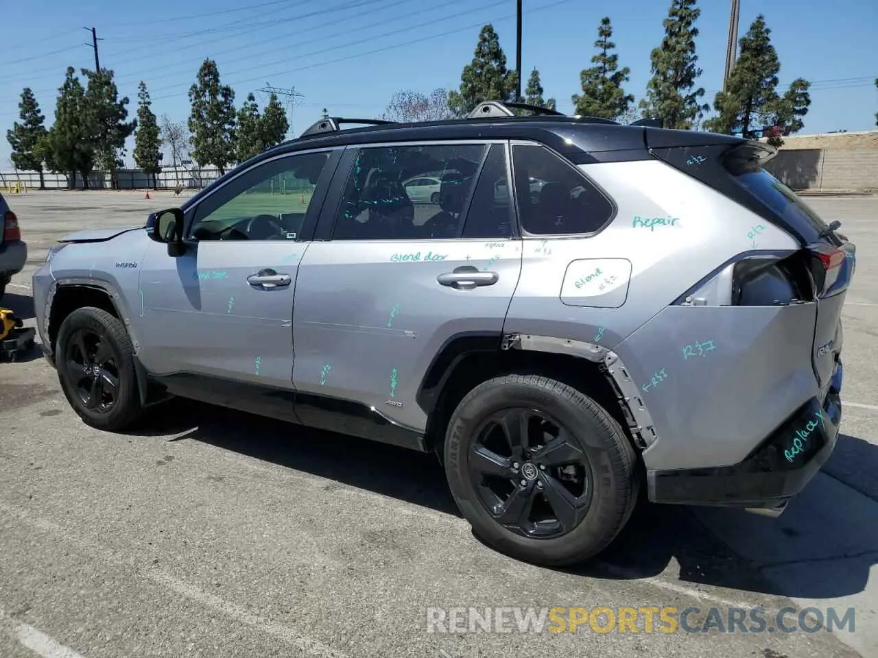 2 fotografías del automóvil dañado JTMEWRFVXKD519161 TOYOTA RAV4 2019