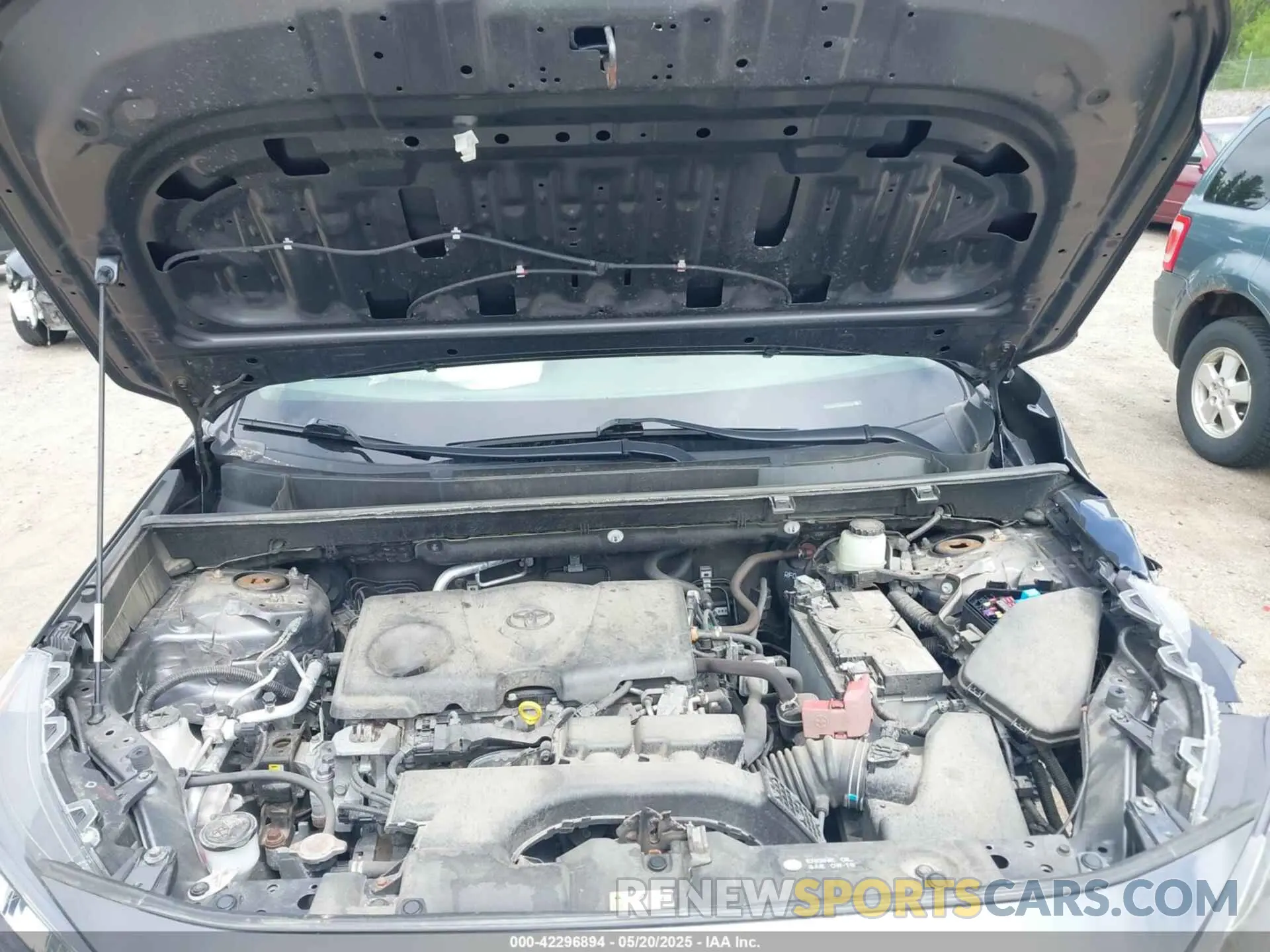 10 fotografías del automóvil dañado JTMF1RFV3KD033374 TOYOTA RAV4 2019