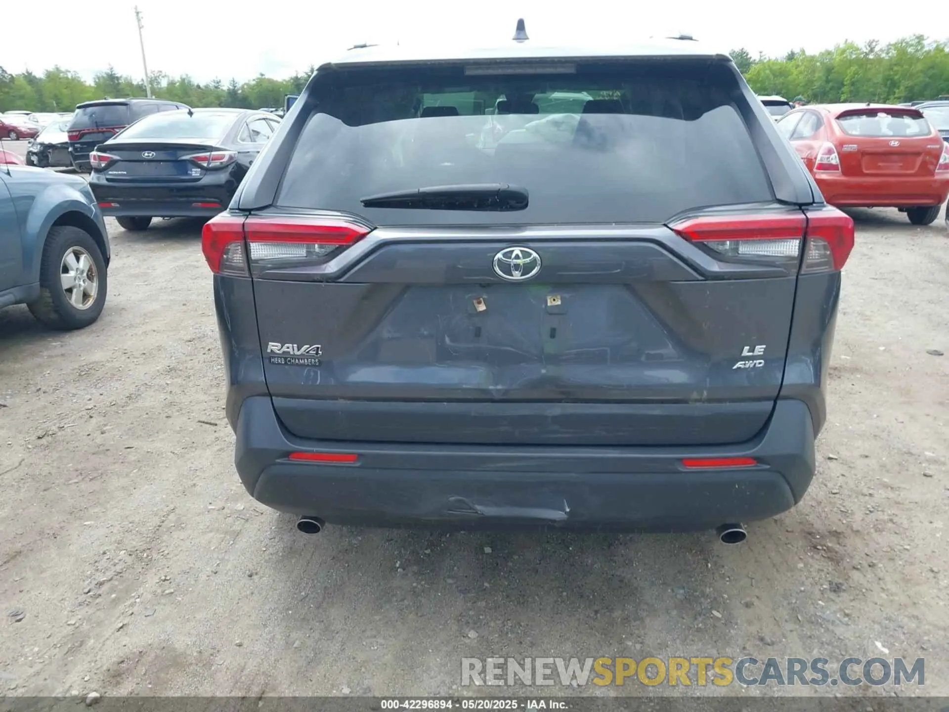 17 fotografías del automóvil dañado JTMF1RFV3KD033374 TOYOTA RAV4 2019