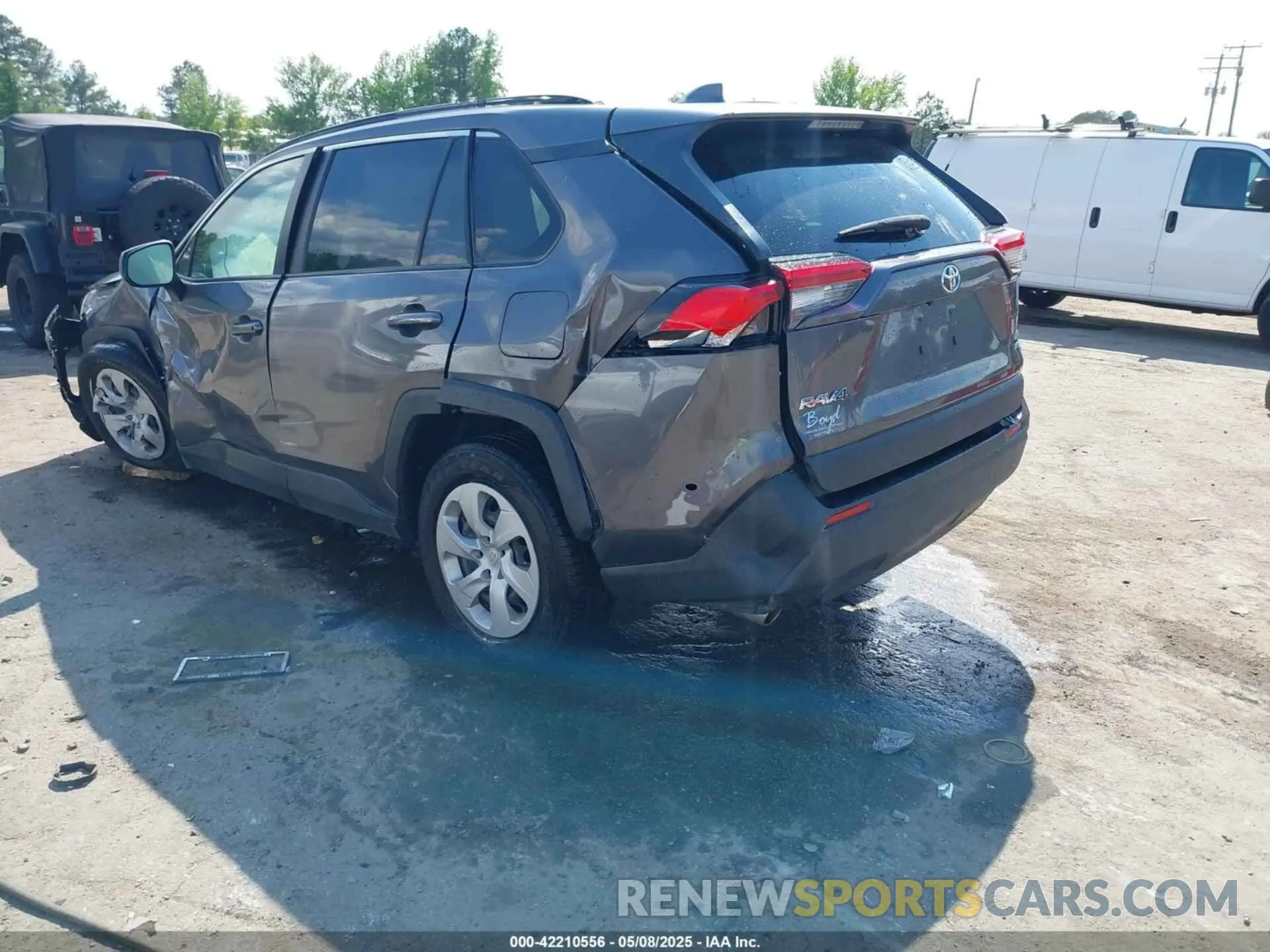 3 fotografías del automóvil dañado JTMF1RFV3KJ002983 TOYOTA RAV4 2019