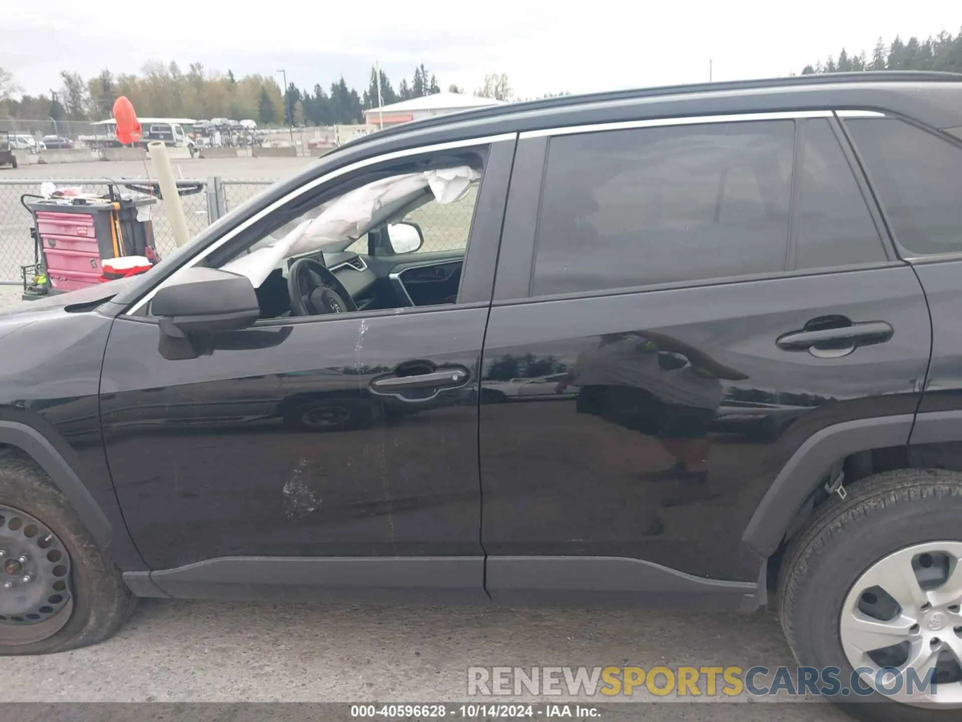 13 fotografías del automóvil dañado JTMF1RFV4KD030550 TOYOTA RAV4 2019