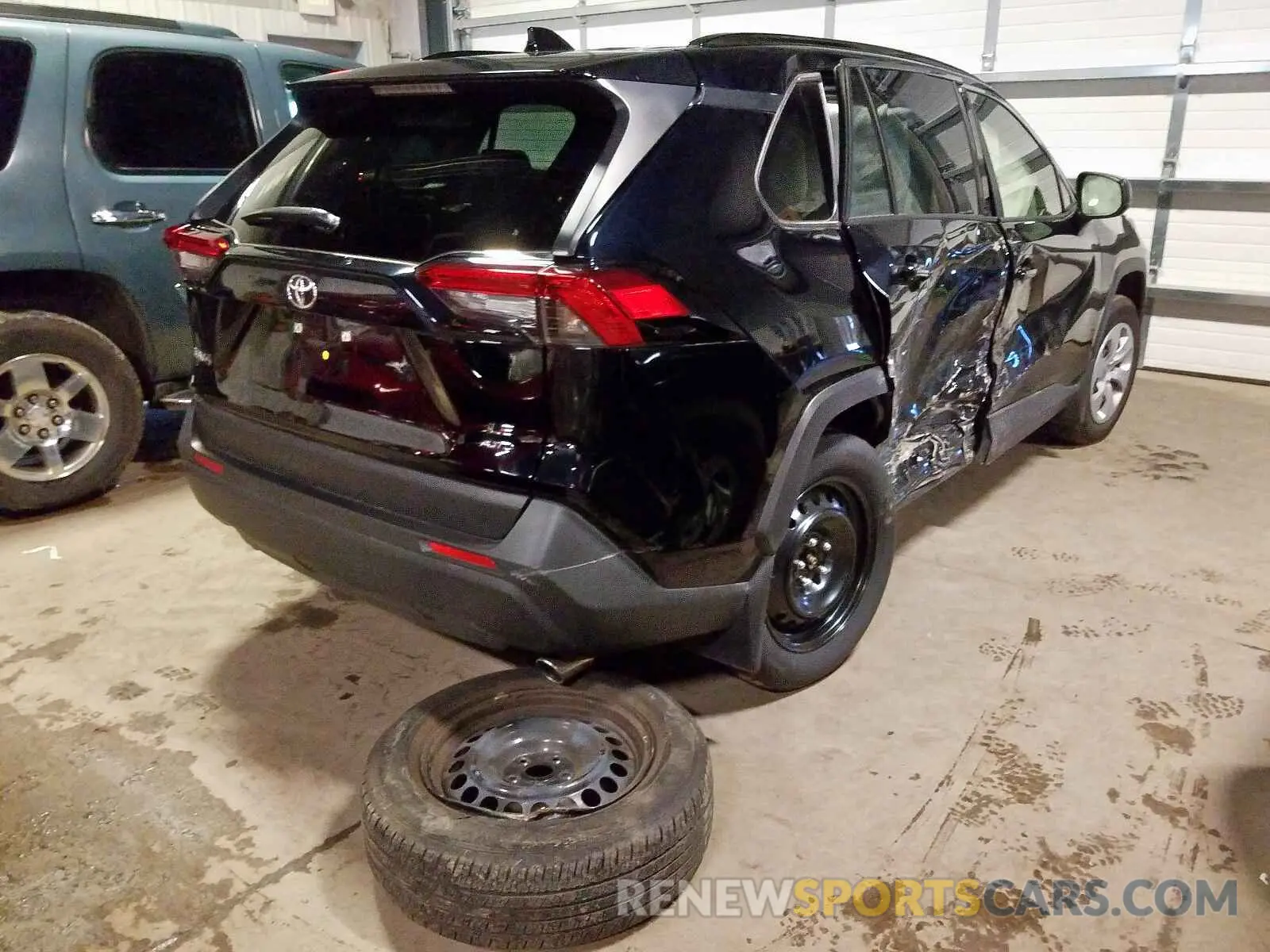 4 fotografías del automóvil dañado JTMF1RFV5KD503288 TOYOTA RAV4 2019