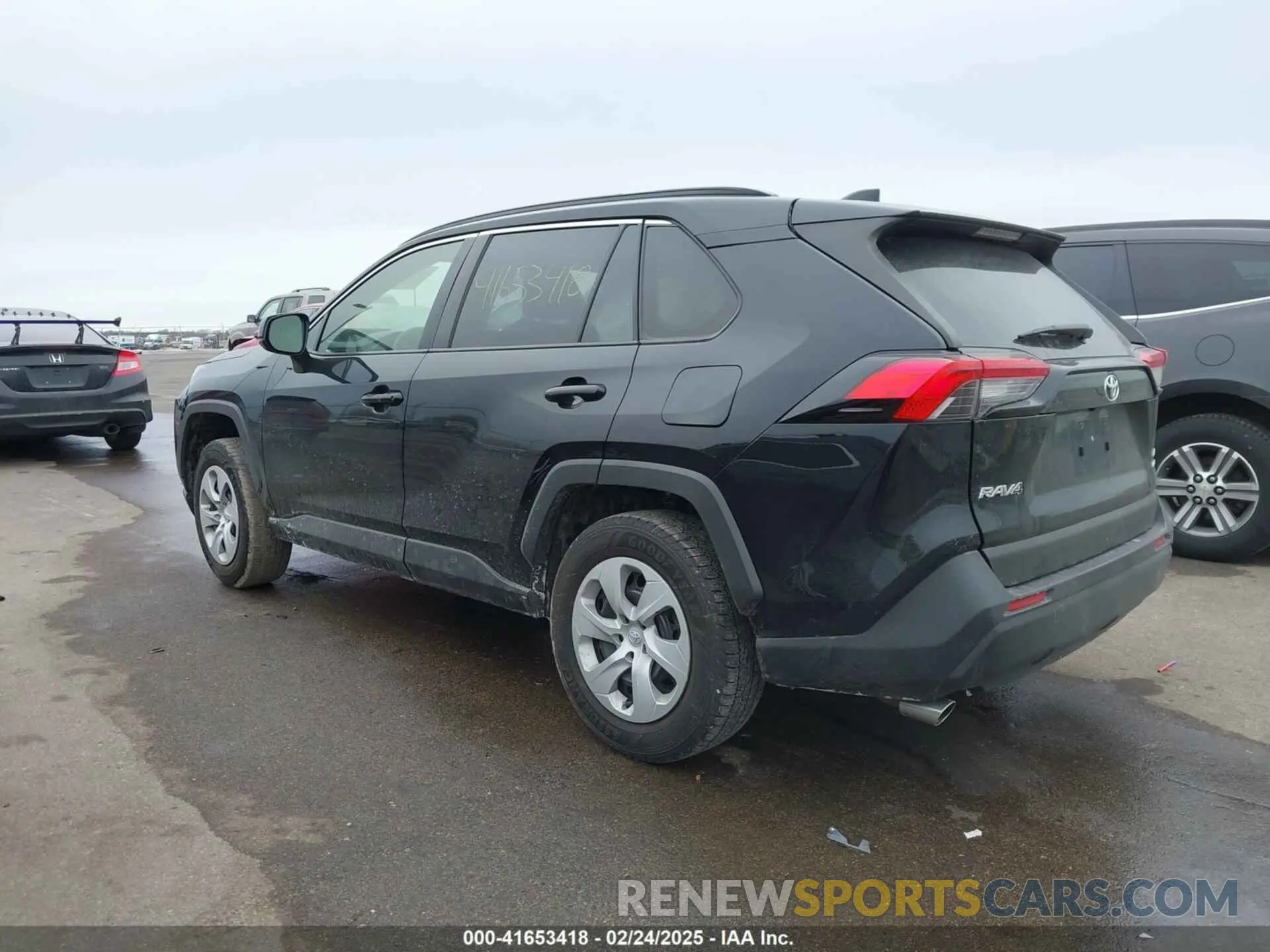 3 fotografías del automóvil dañado JTMF1RFV5KJ011541 TOYOTA RAV4 2019