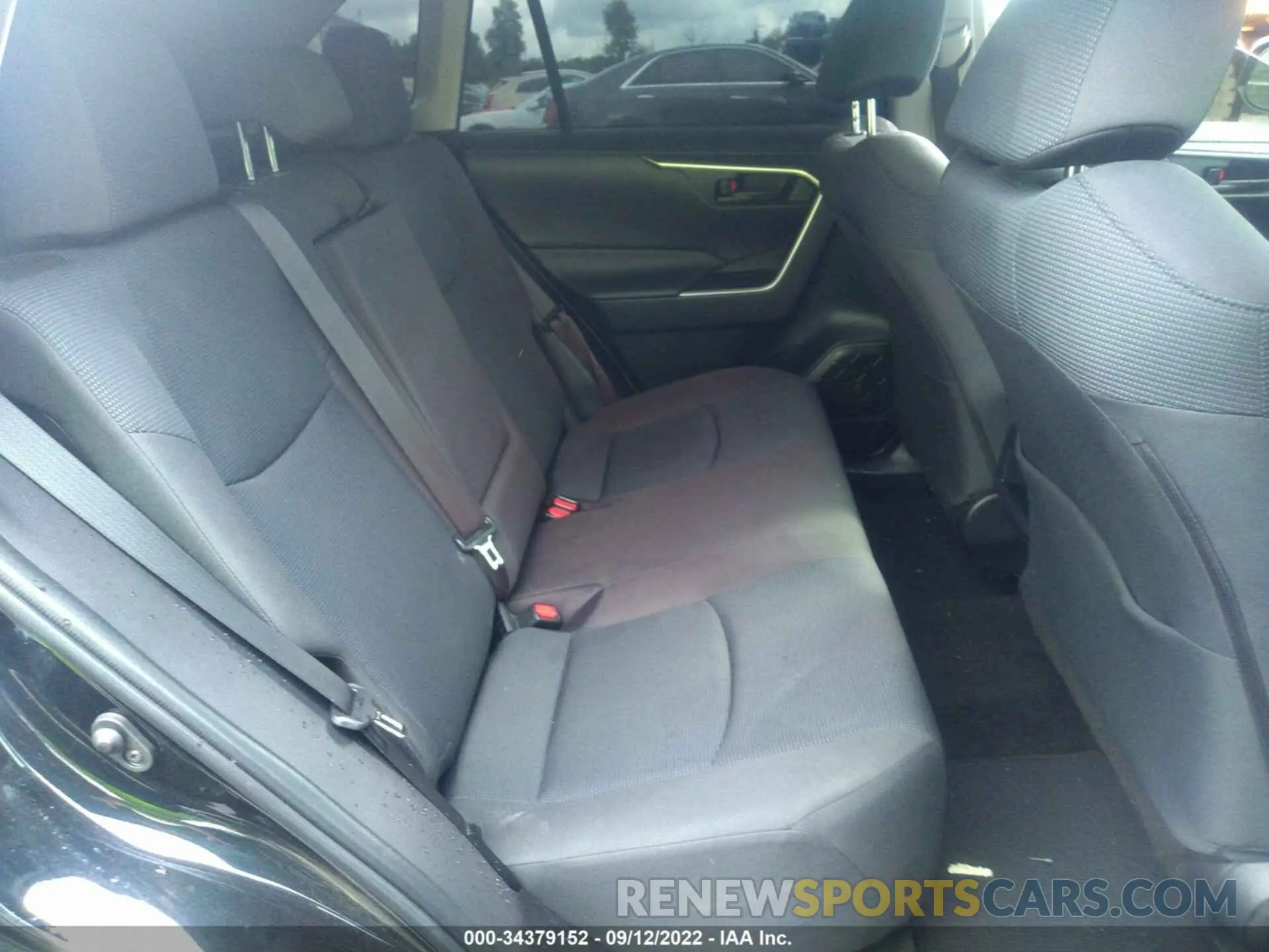 8 fotografías del automóvil dañado JTMF1RFV6KD008212 TOYOTA RAV4 2019