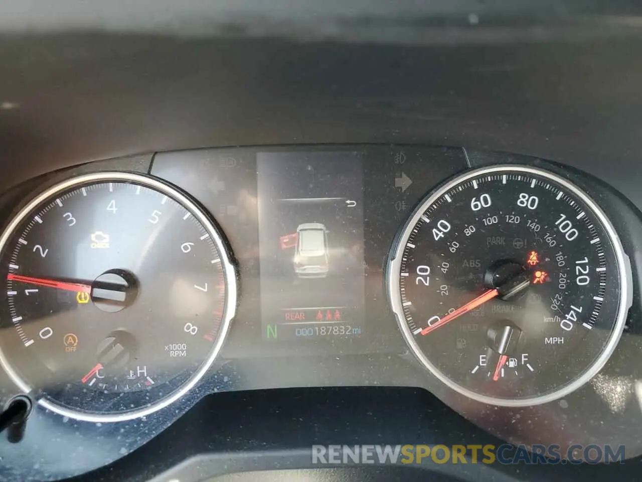 9 fotografías del automóvil dañado JTMF1RFV6KD013412 TOYOTA RAV4 2019