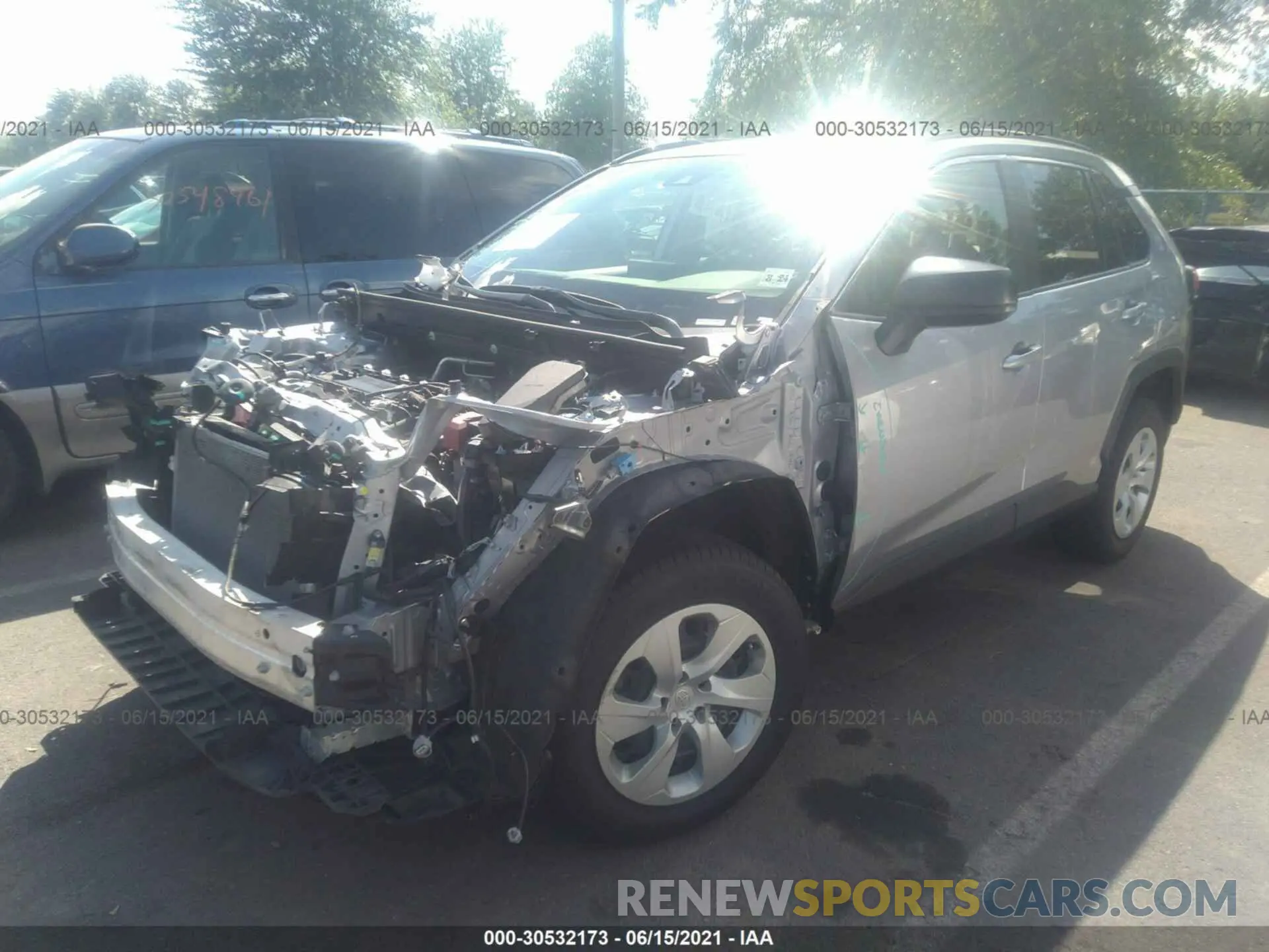 2 fotografías del automóvil dañado JTMF1RFV6KD500531 TOYOTA RAV4 2019