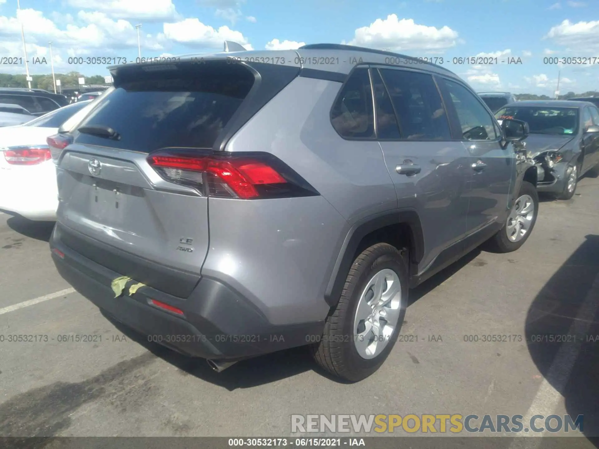 4 fotografías del automóvil dañado JTMF1RFV6KD500531 TOYOTA RAV4 2019
