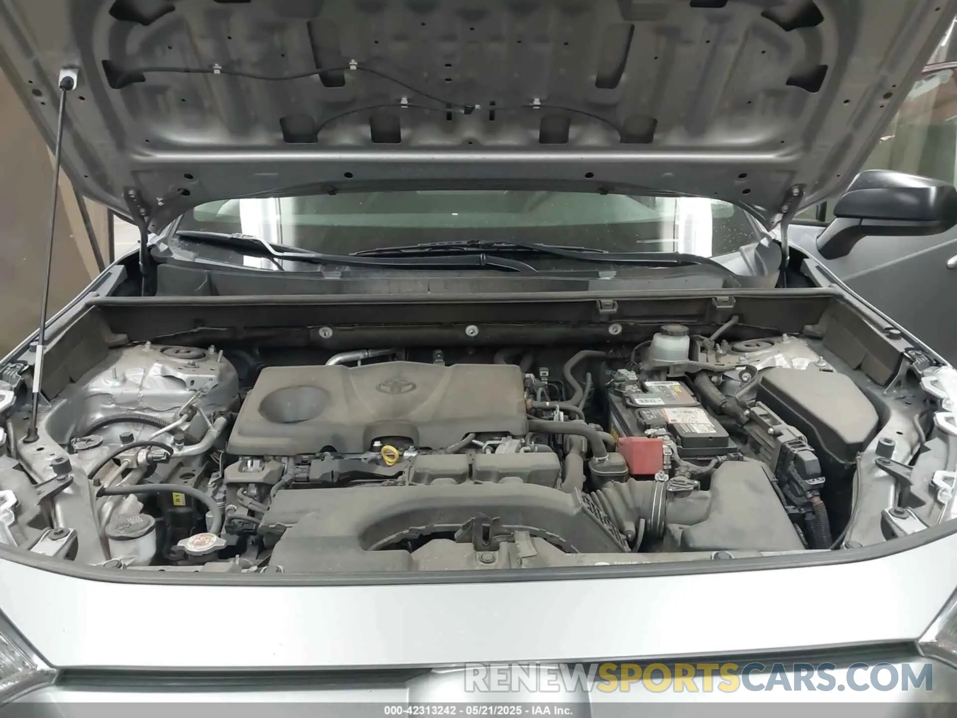 10 fotografías del automóvil dañado JTMF1RFV7KD043650 TOYOTA RAV4 2019