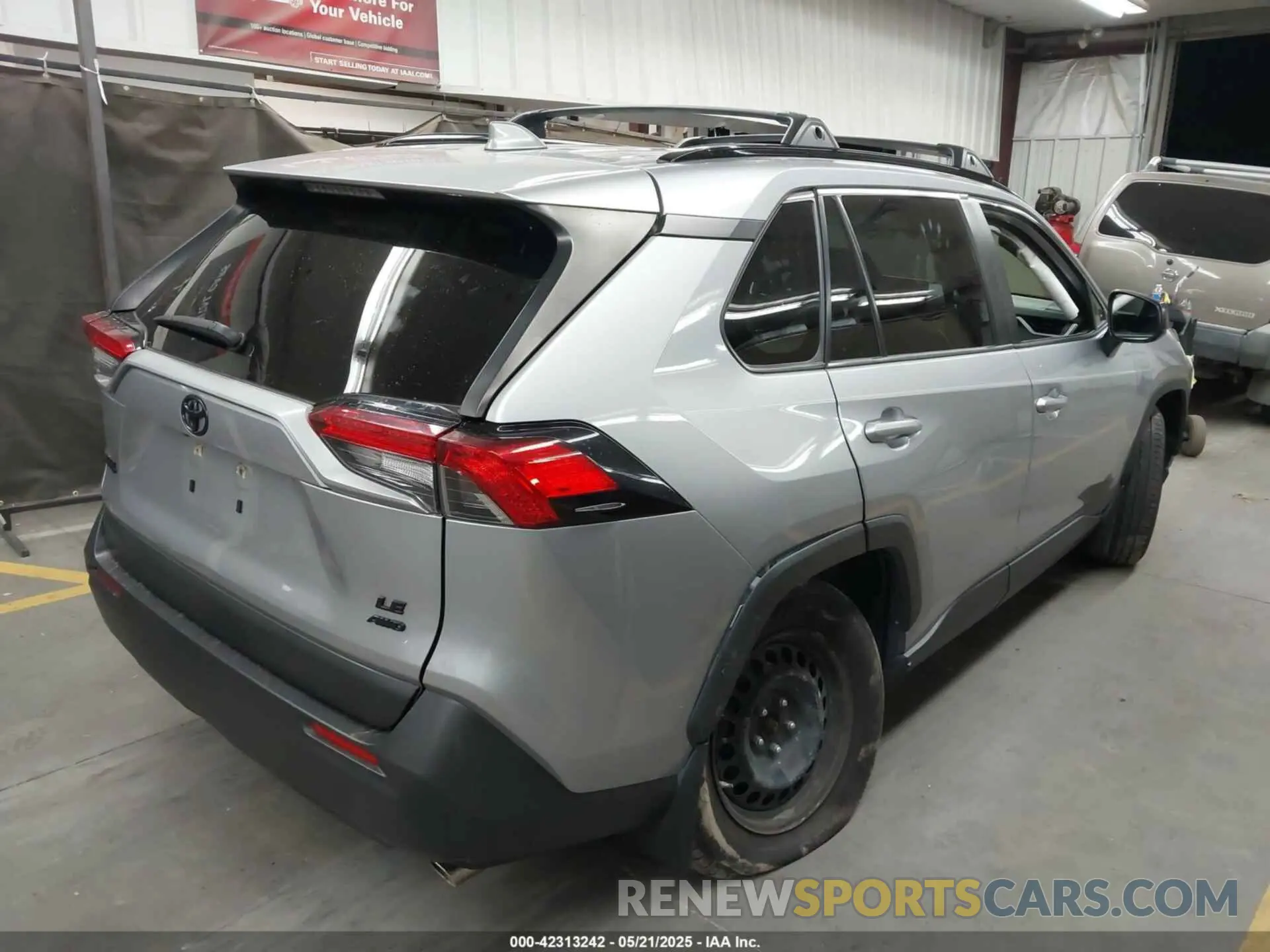 4 fotografías del automóvil dañado JTMF1RFV7KD043650 TOYOTA RAV4 2019