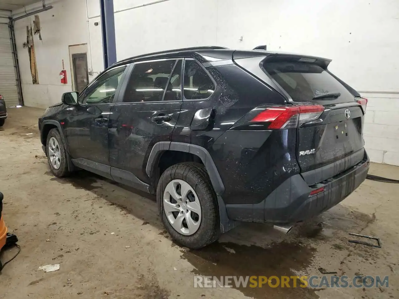 2 fotografías del automóvil dañado JTMF1RFV8KJ011212 TOYOTA RAV4 2019