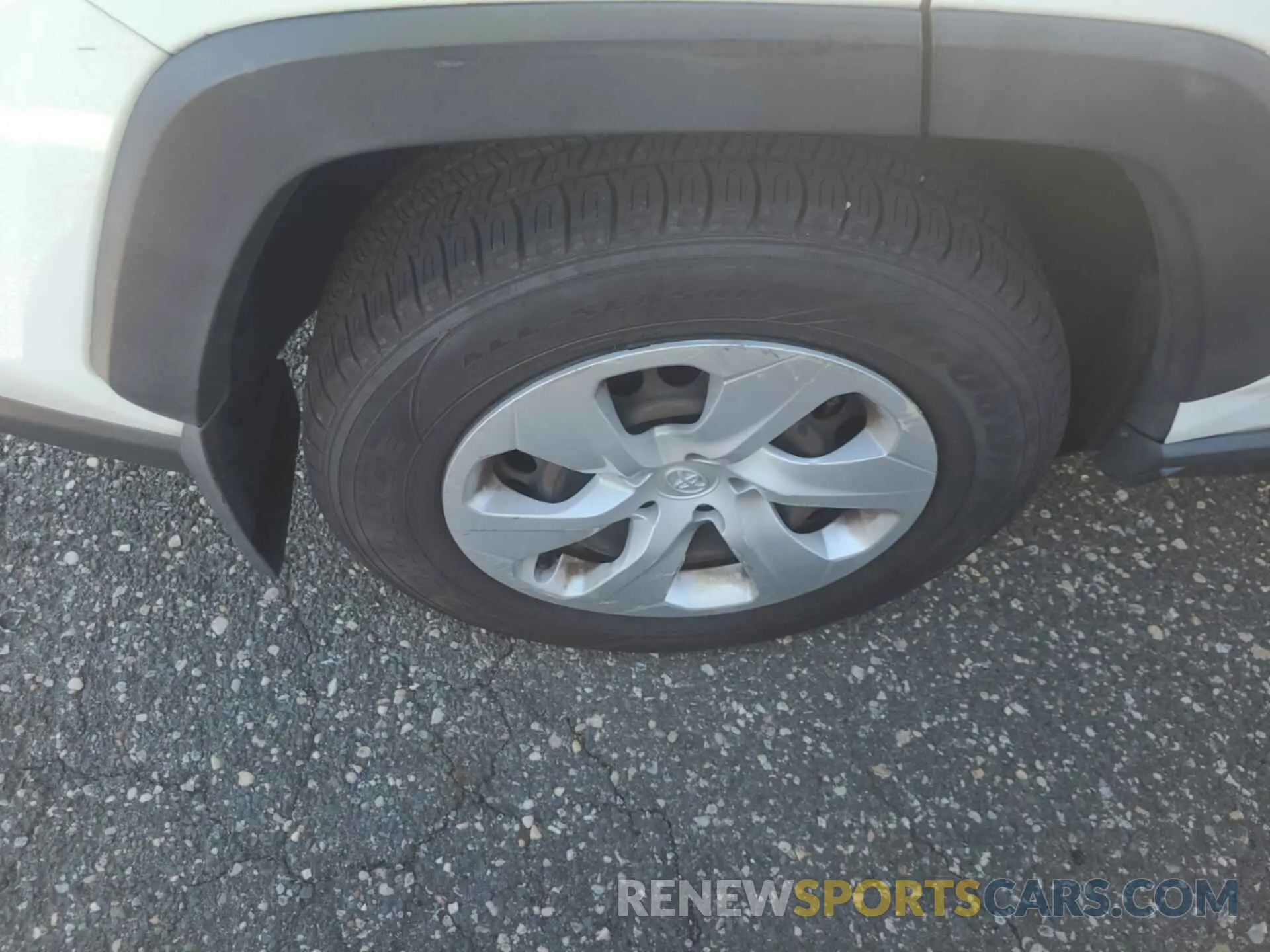 1 fotografías del automóvil dañado JTMF1RFV9KD032276 TOYOTA RAV4 2019