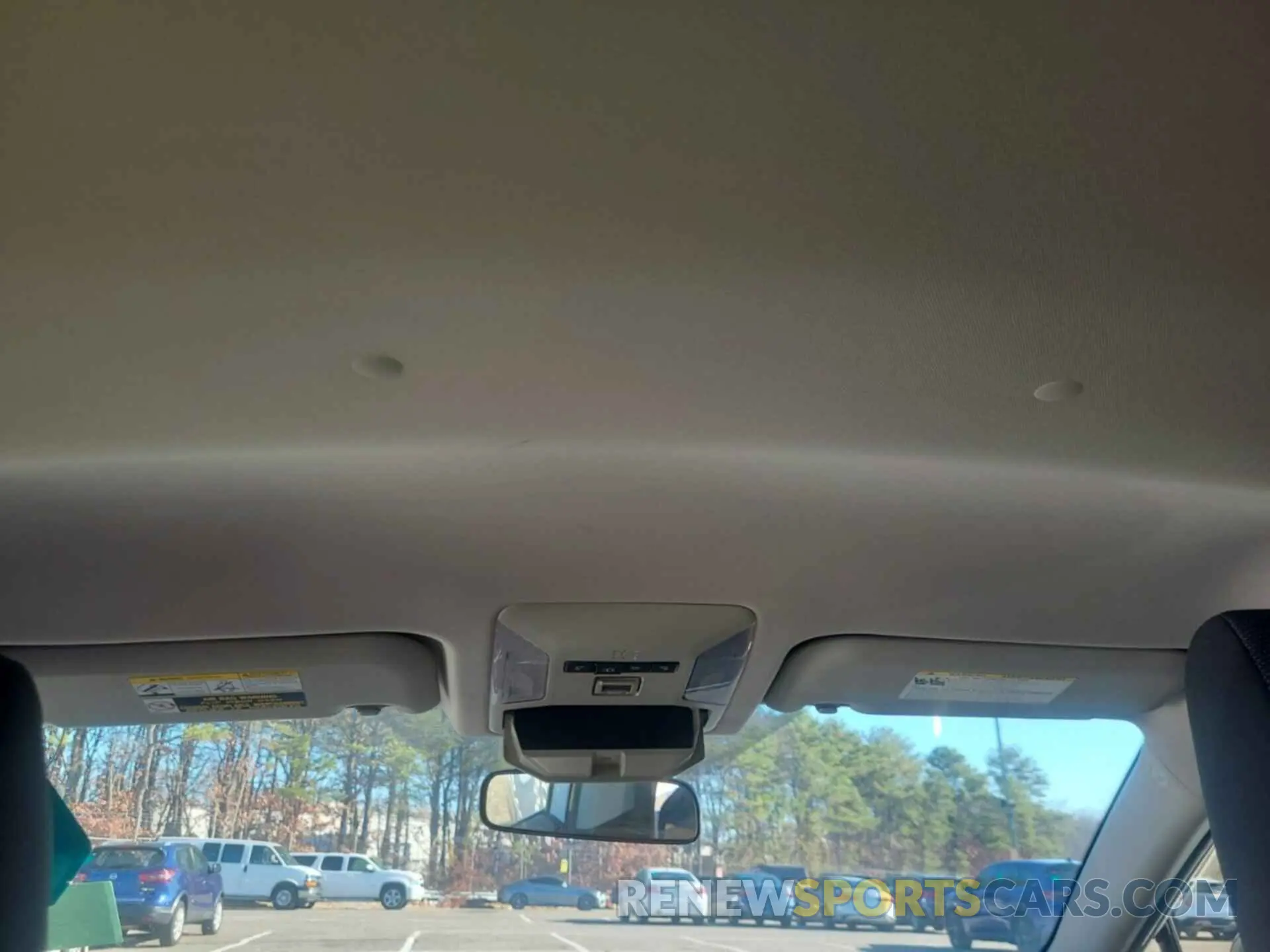 16 fotografías del automóvil dañado JTMF1RFV9KD032276 TOYOTA RAV4 2019