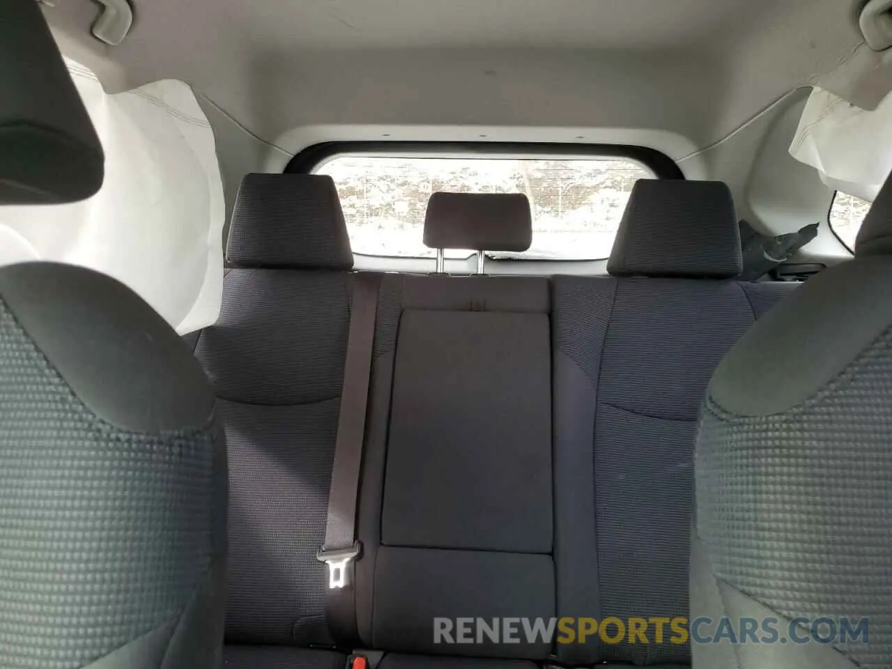 10 fotografías del automóvil dañado JTMG1RFV1KD033183 TOYOTA RAV4 2019