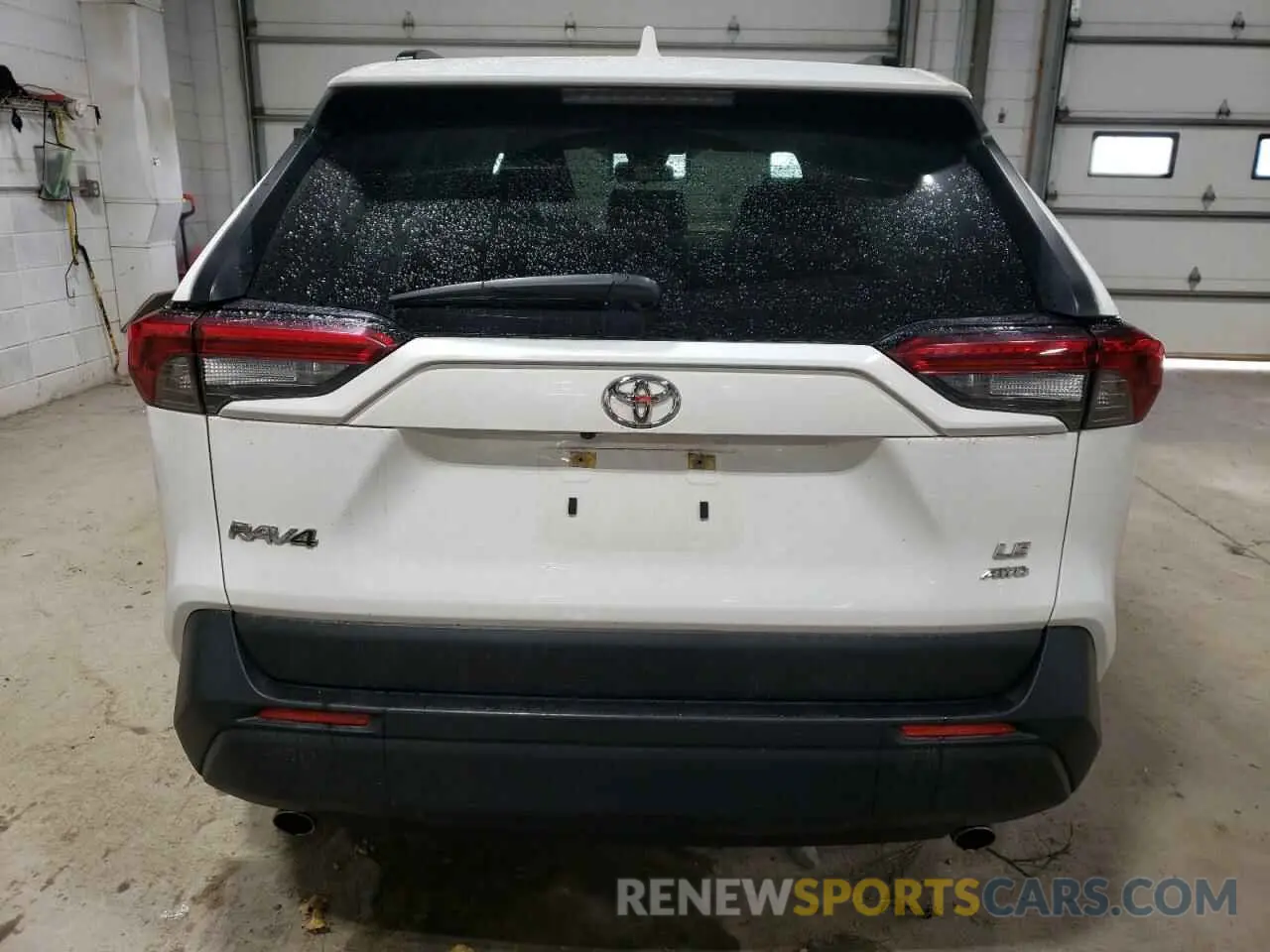 6 fotografías del automóvil dañado JTMG1RFV1KJ010407 TOYOTA RAV4 2019