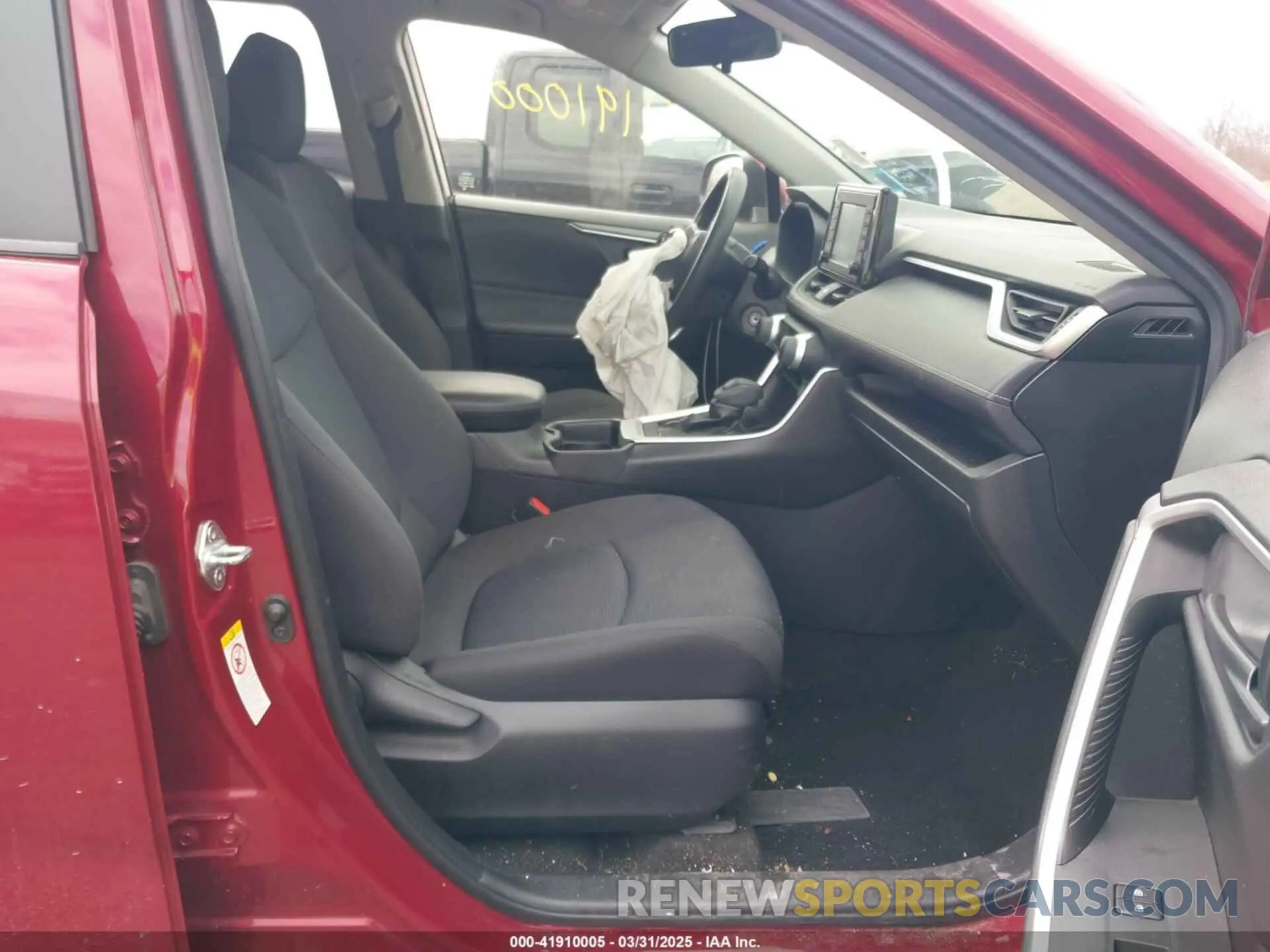 5 fotografías del automóvil dañado JTMG1RFV2KD005523 TOYOTA RAV4 2019