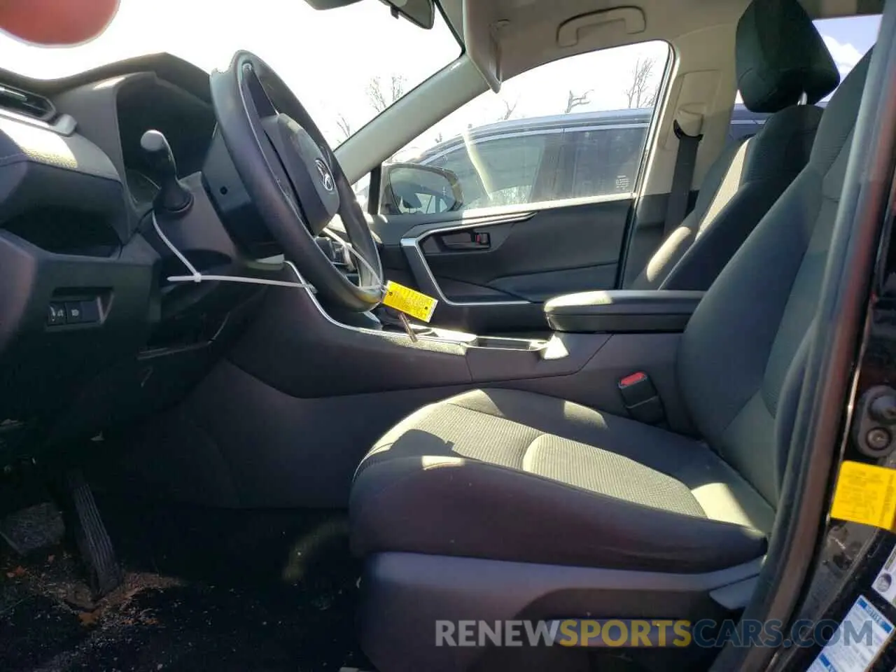 7 fotografías del automóvil dañado JTMG1RFV7KJ019385 TOYOTA RAV4 2019