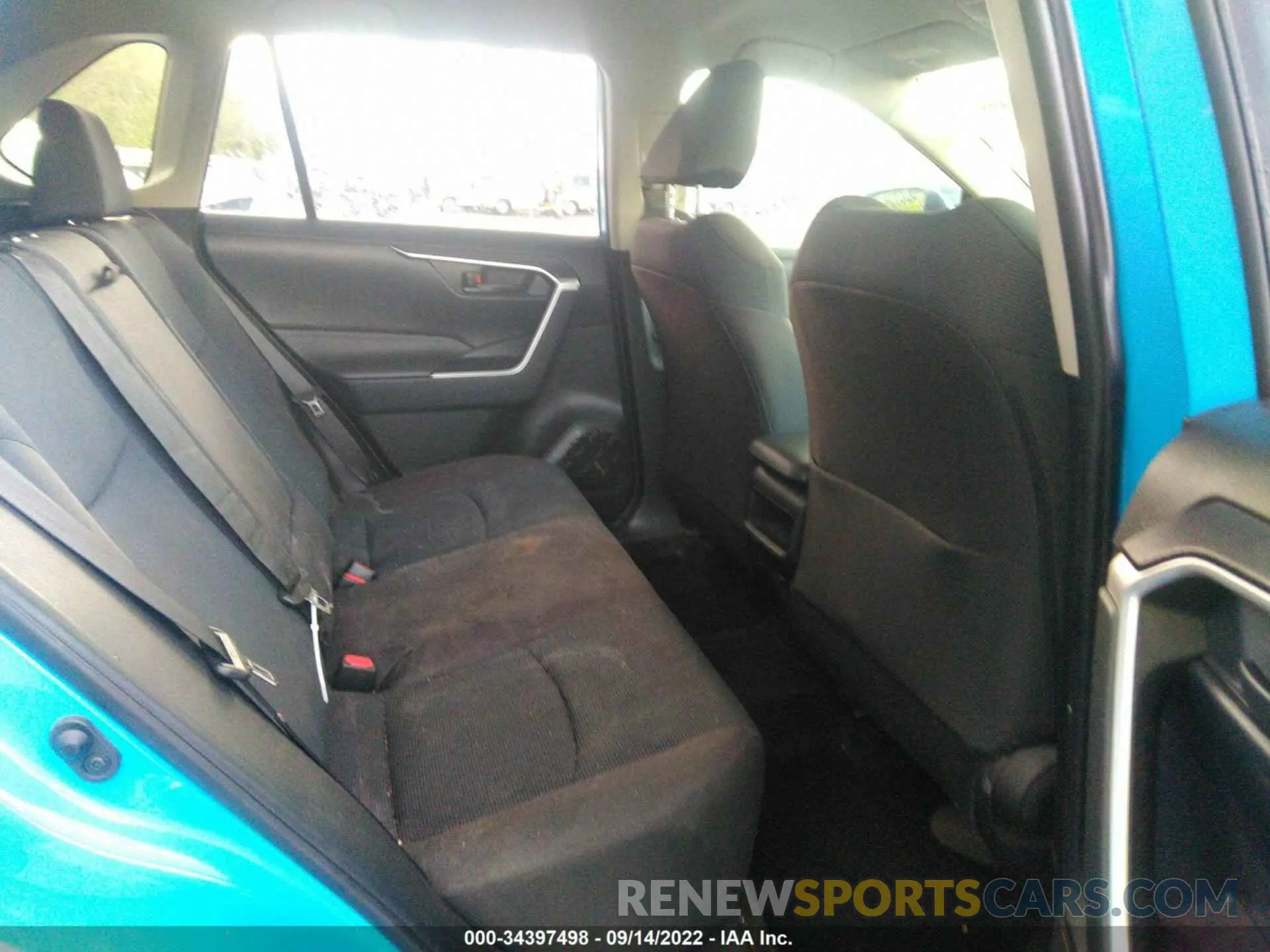8 fotografías del automóvil dañado JTMG1RFV9KD500088 TOYOTA RAV4 2019