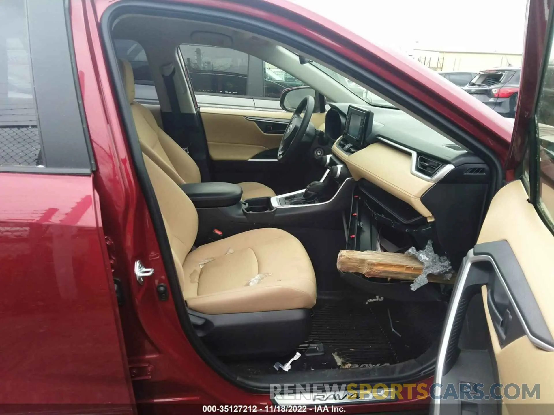 5 fotografías del automóvil dañado JTMG1RFVXKJ020255 TOYOTA RAV4 2019