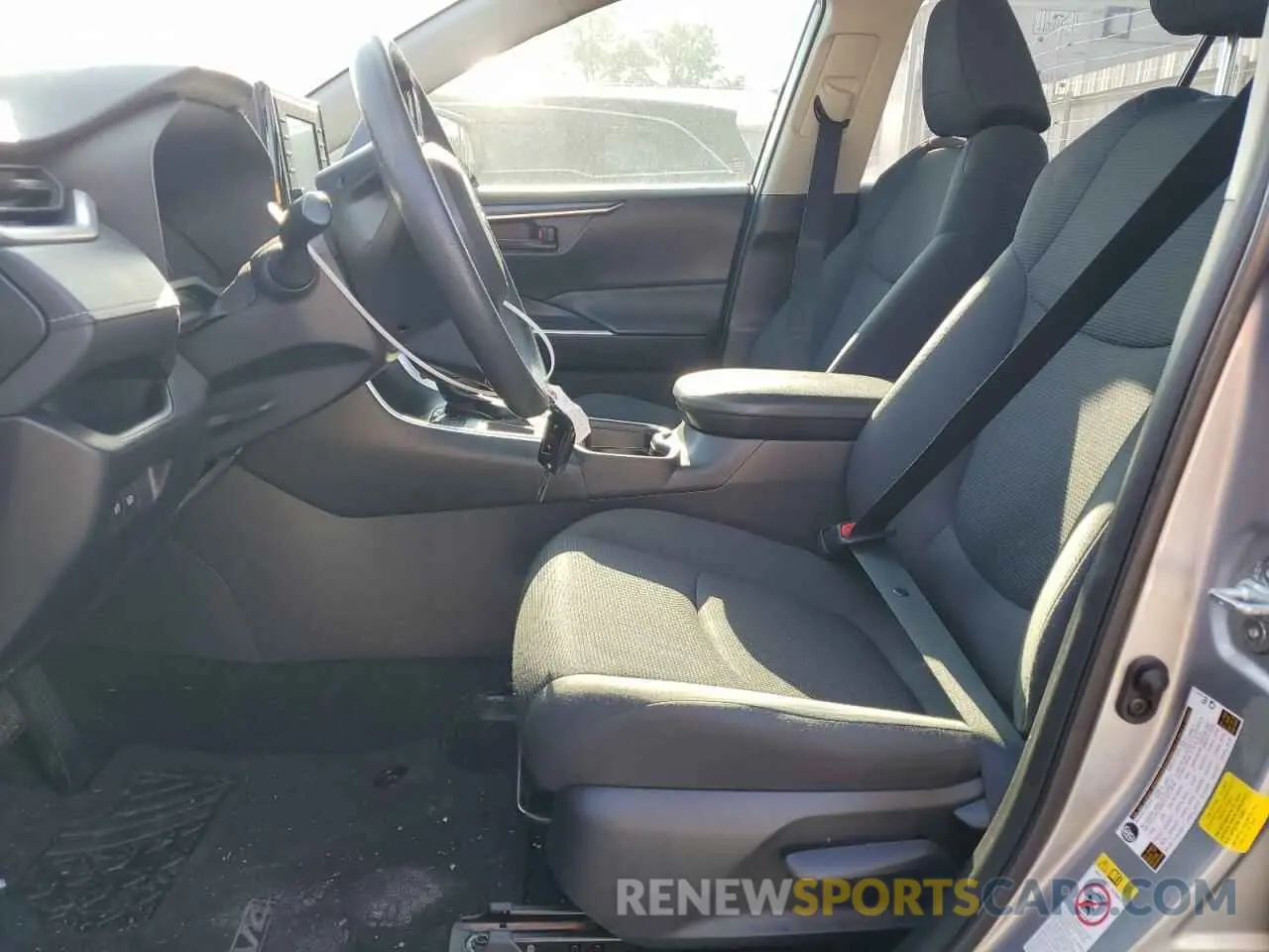 7 fotografías del automóvil dañado JTMH1RFV0KJ008328 TOYOTA RAV4 2019