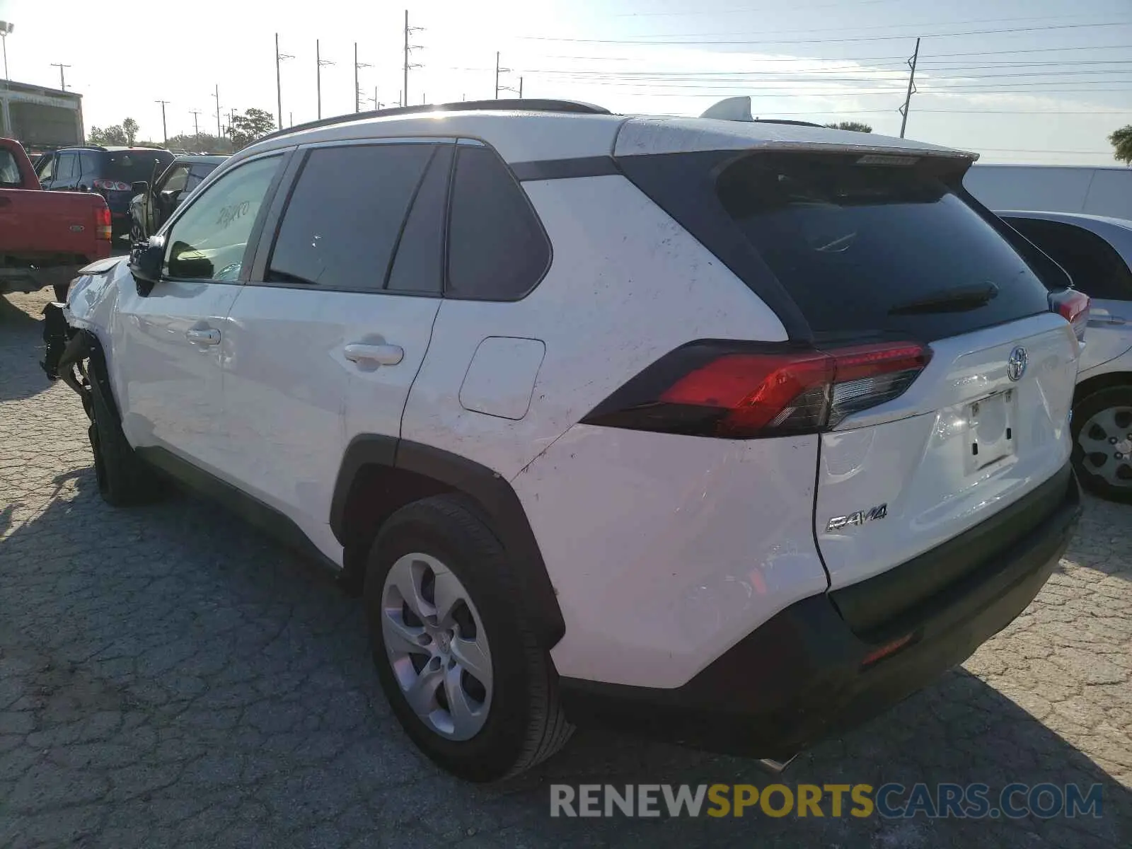 3 fotografías del automóvil dañado JTMH1RFV1KD004433 TOYOTA RAV4 2019