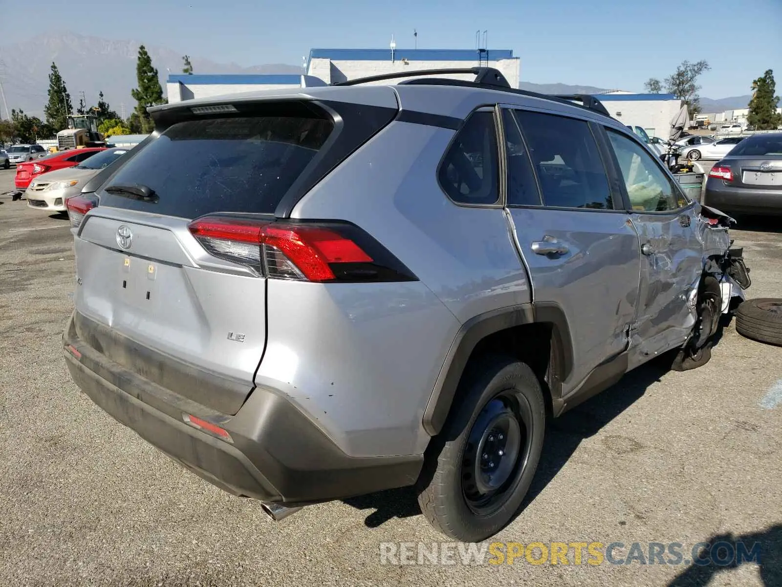 4 fotografías del automóvil dañado JTMH1RFV2KD014680 TOYOTA RAV4 2019