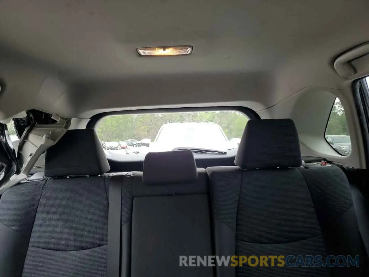 10 fotografías del automóvil dañado JTMH1RFV2KD040793 TOYOTA RAV4 2019