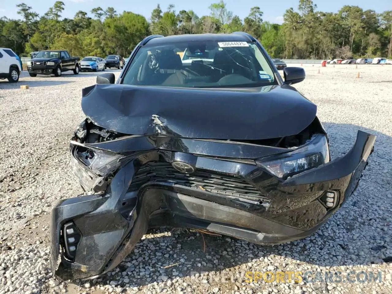 5 fotografías del automóvil dañado JTMH1RFV2KD040793 TOYOTA RAV4 2019