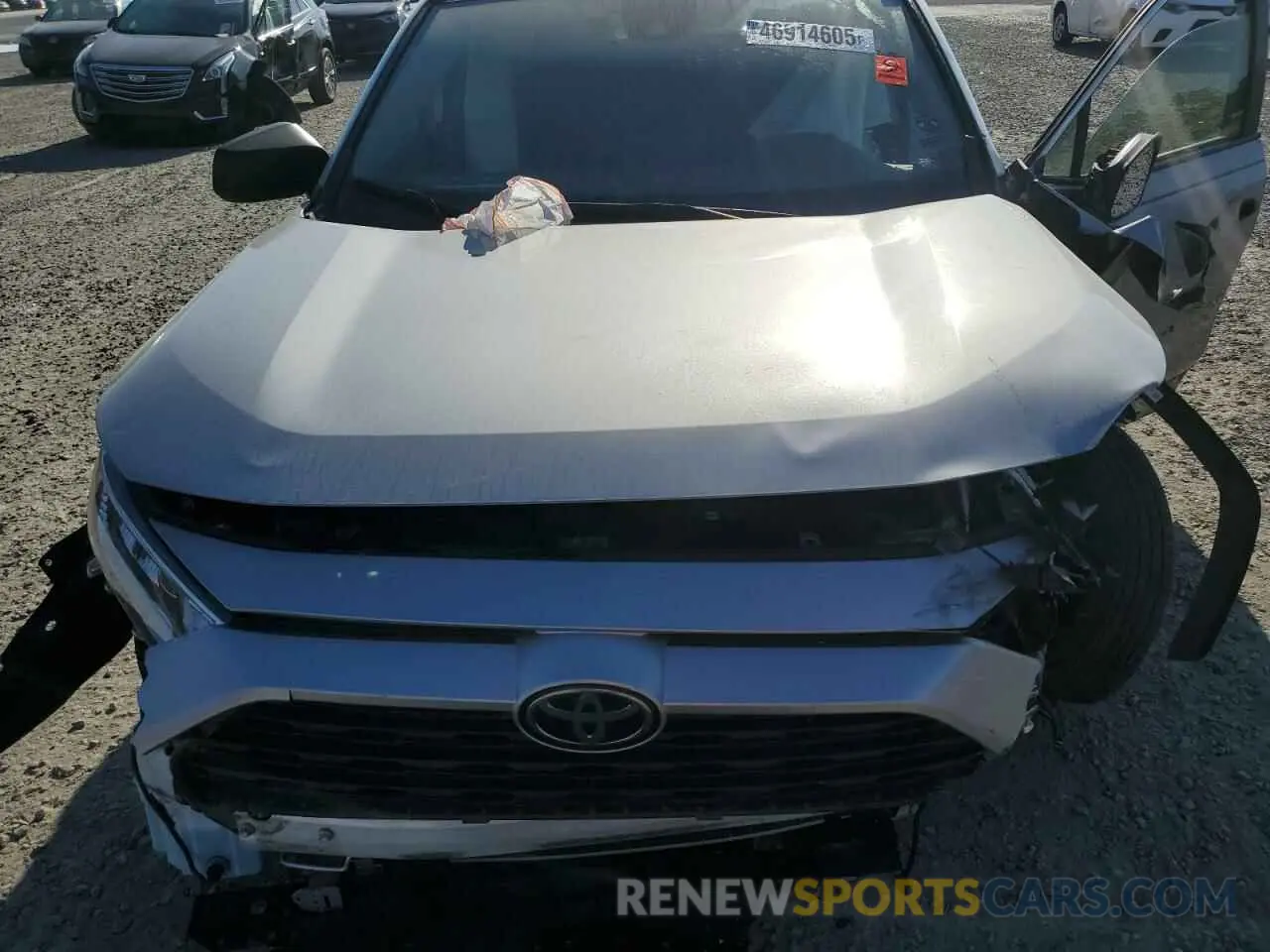 12 fotografías del automóvil dañado JTMH1RFV2KD500065 TOYOTA RAV4 2019