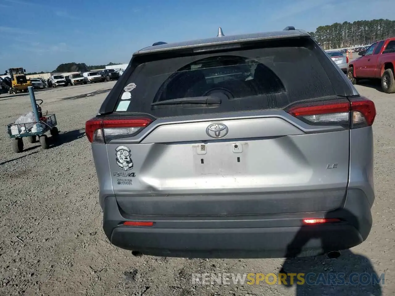 6 fotografías del automóvil dañado JTMH1RFV2KD500065 TOYOTA RAV4 2019