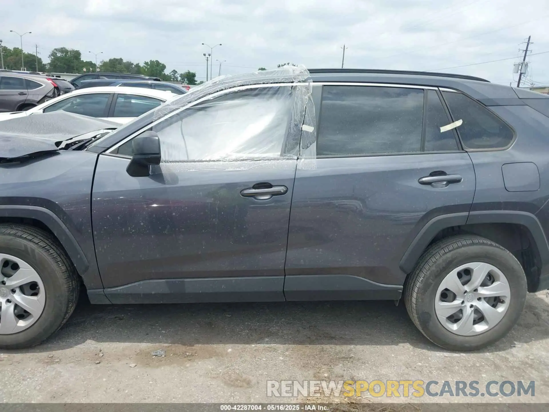 14 fotografías del automóvil dañado JTMH1RFV4KD512945 TOYOTA RAV4 2019