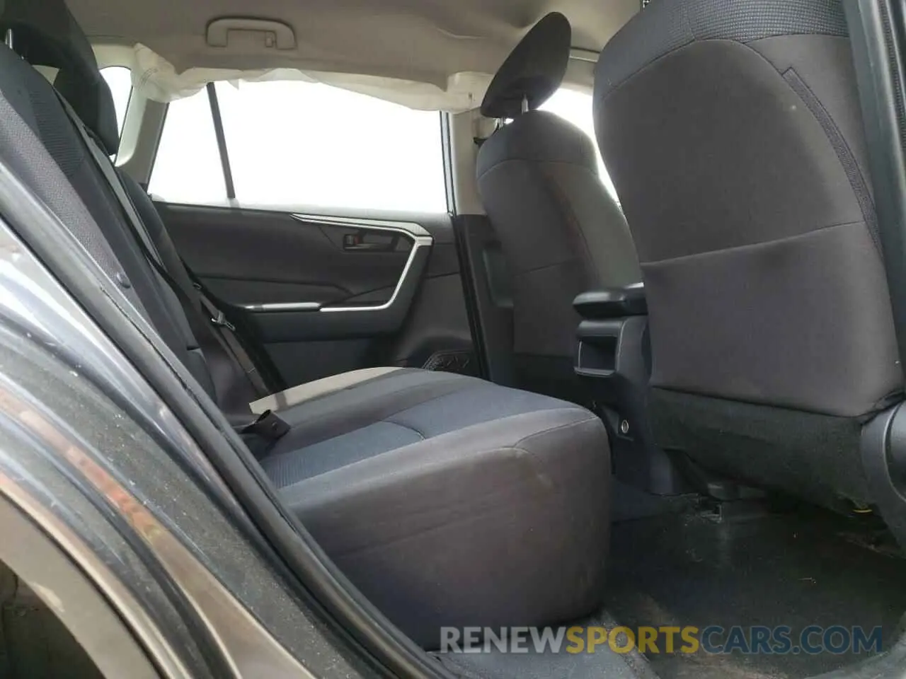 11 fotografías del automóvil dañado JTMH1RFV4KD515344 TOYOTA RAV4 2019