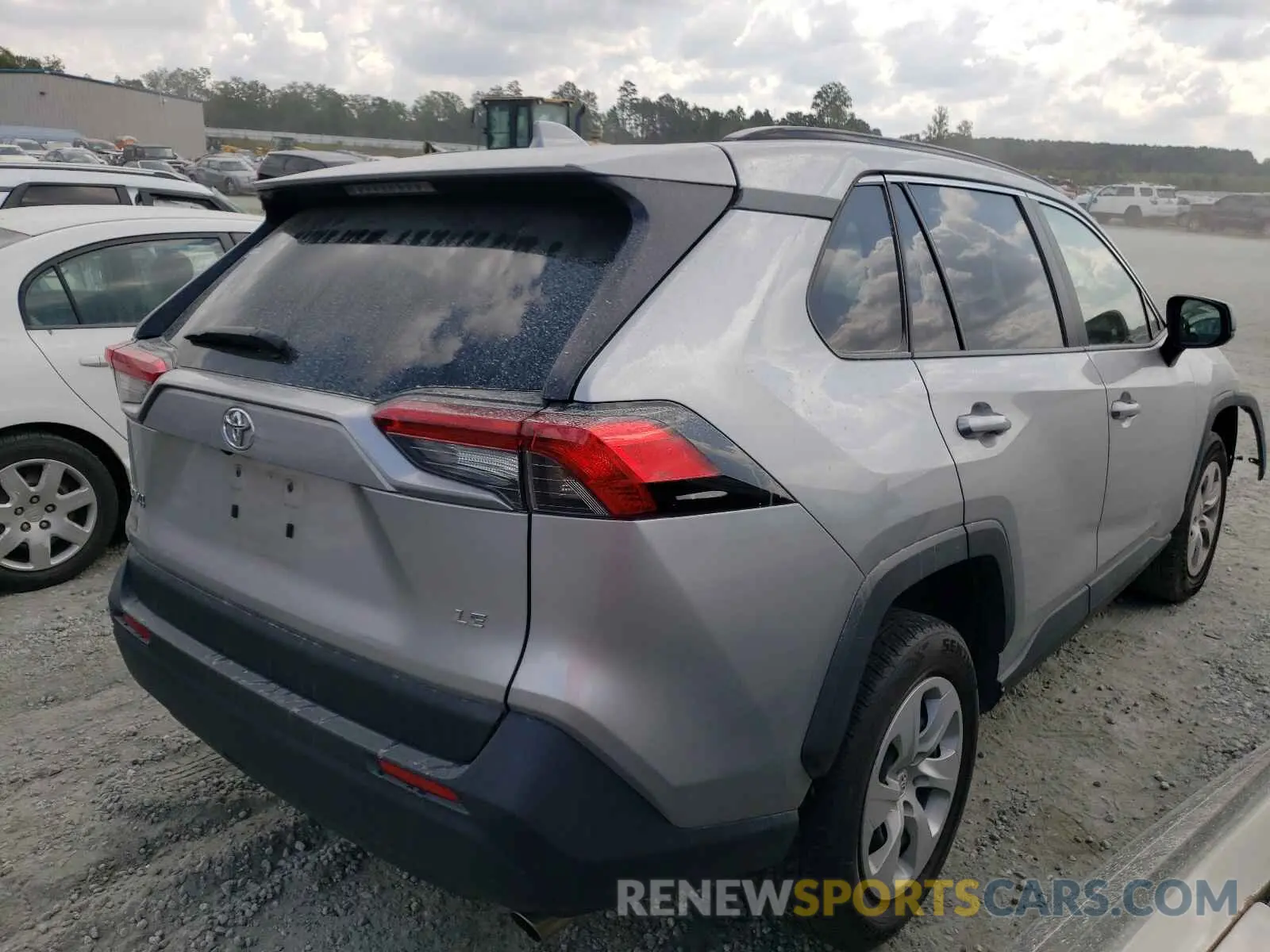 4 fotografías del automóvil dañado JTMH1RFV4KJ006839 TOYOTA RAV4 2019