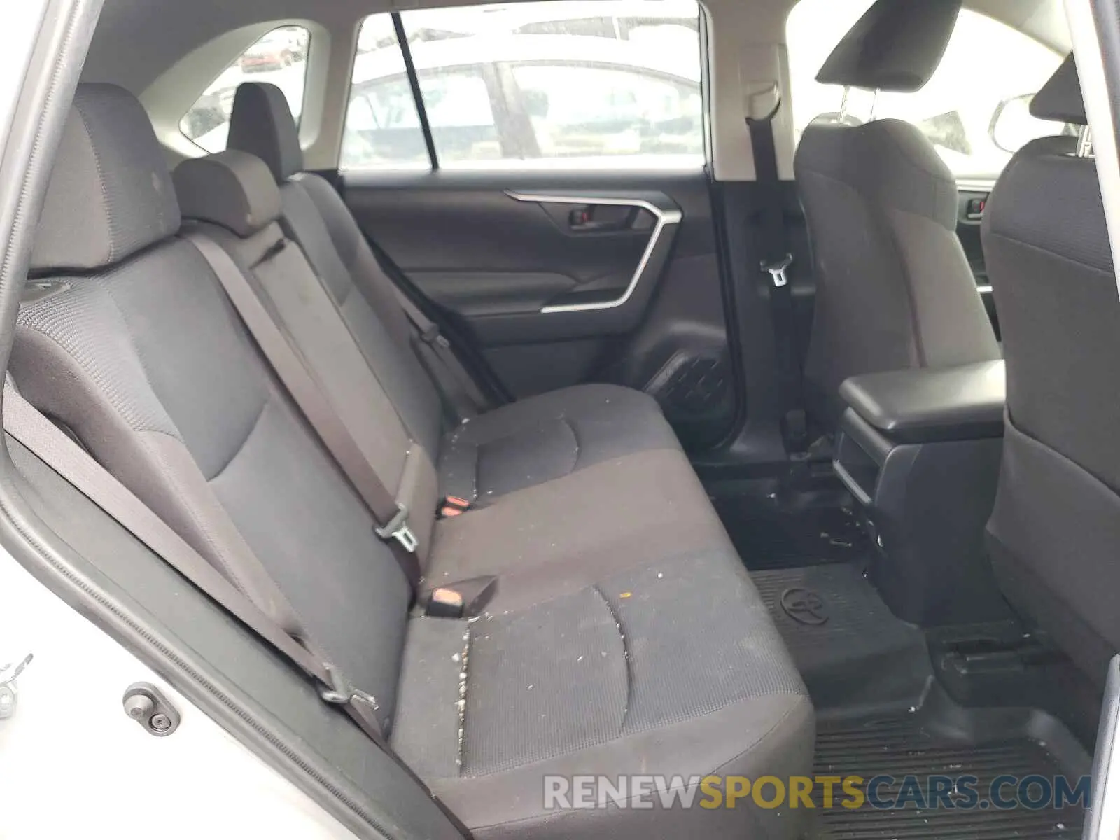 6 fotografías del automóvil dañado JTMH1RFV4KJ006839 TOYOTA RAV4 2019