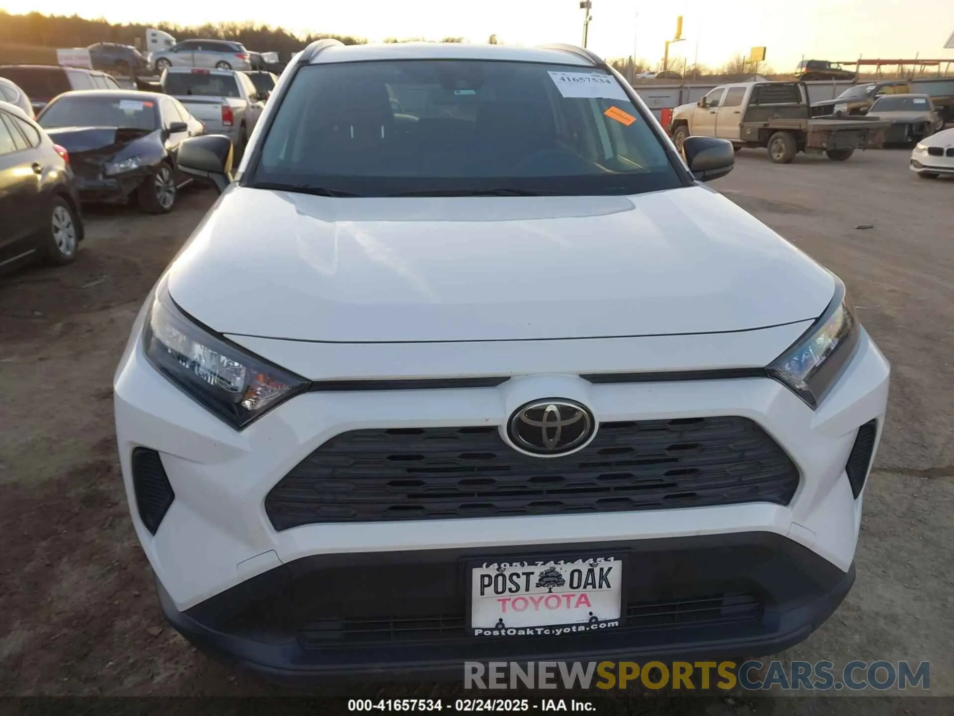 12 fotografías del automóvil dañado JTMH1RFV5KD037919 TOYOTA RAV4 2019