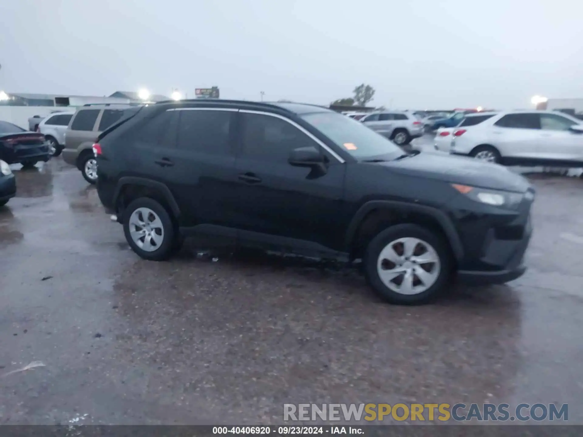 14 fotografías del automóvil dañado JTMH1RFV5KD501078 TOYOTA RAV4 2019