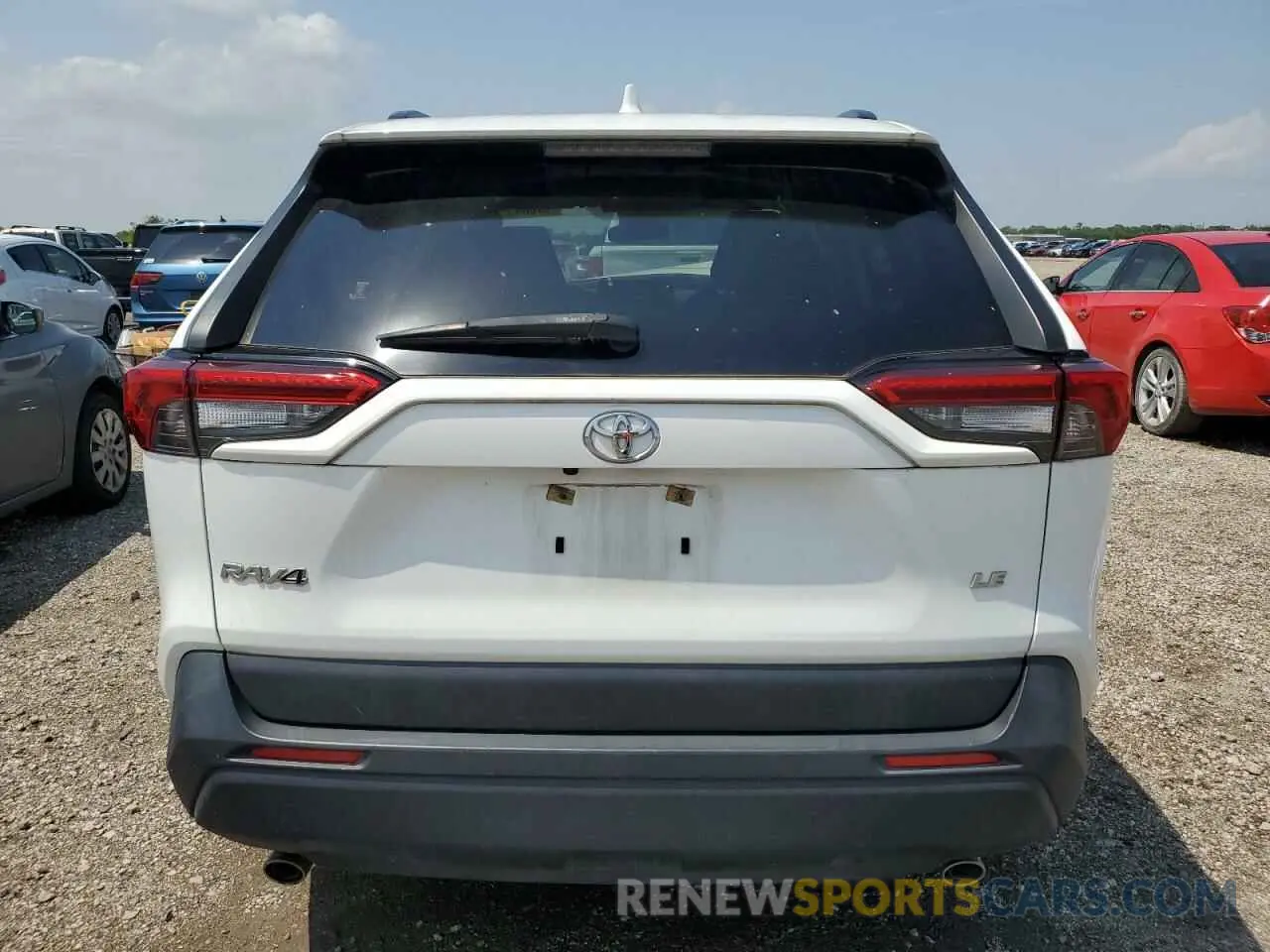 6 fotografías del automóvil dañado JTMH1RFV6KJ010214 TOYOTA RAV4 2019