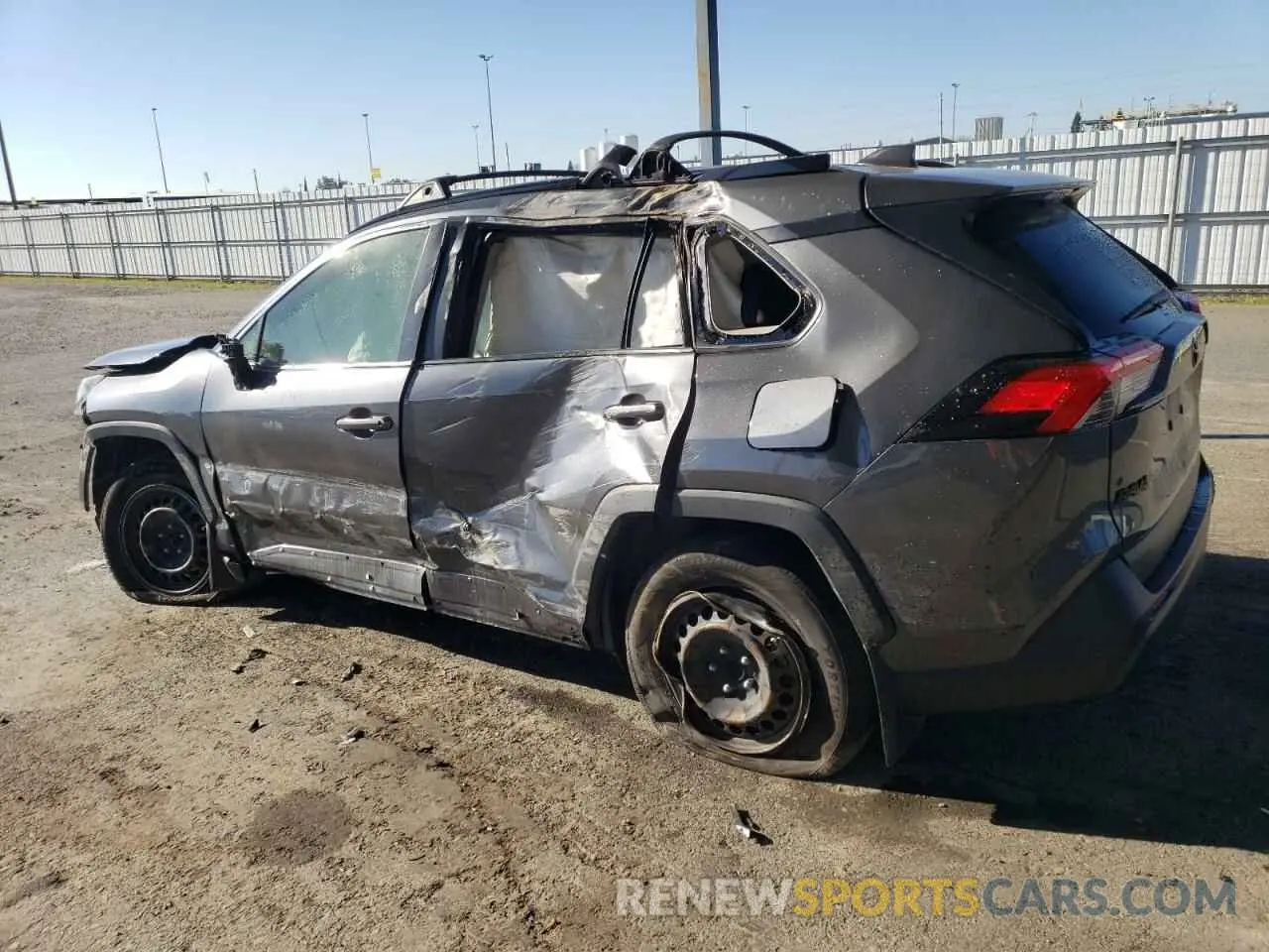 2 fotografías del automóvil dañado JTMH1RFV7KD016442 TOYOTA RAV4 2019