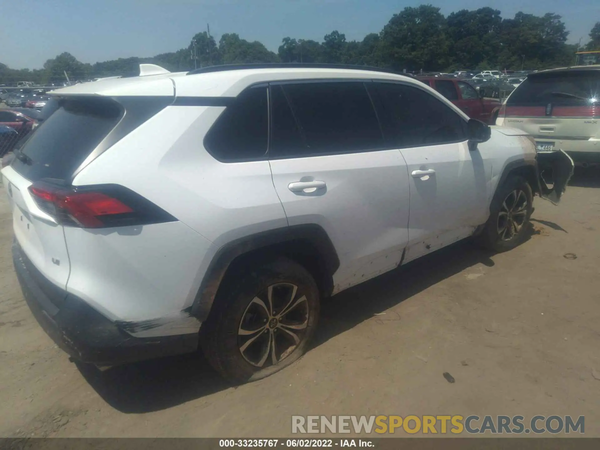 4 fotografías del automóvil dañado JTMH1RFV8KD041267 TOYOTA RAV4 2019