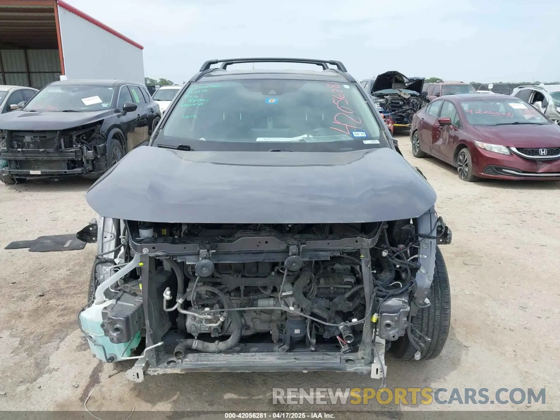 12 fotografías del automóvil dañado JTMH1RFV8KJ008304 TOYOTA RAV4 2019