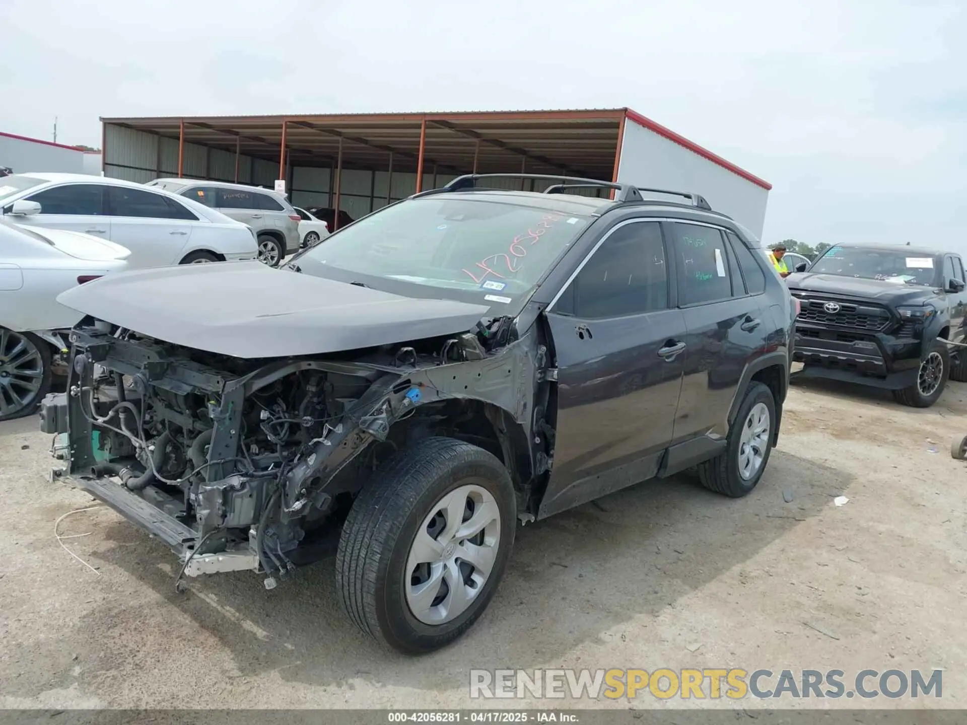 2 fotografías del automóvil dañado JTMH1RFV8KJ008304 TOYOTA RAV4 2019