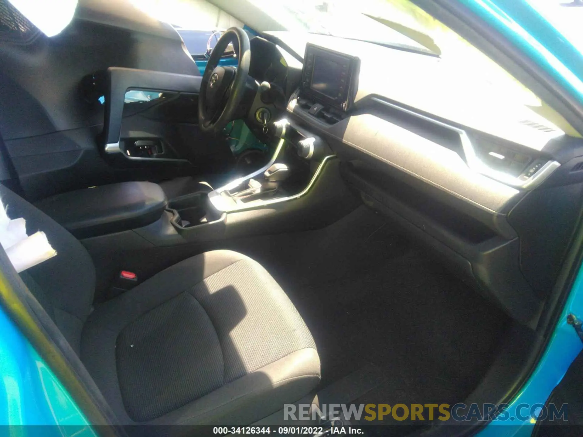 5 fotografías del automóvil dañado JTMH1RFV9KD030715 TOYOTA RAV4 2019